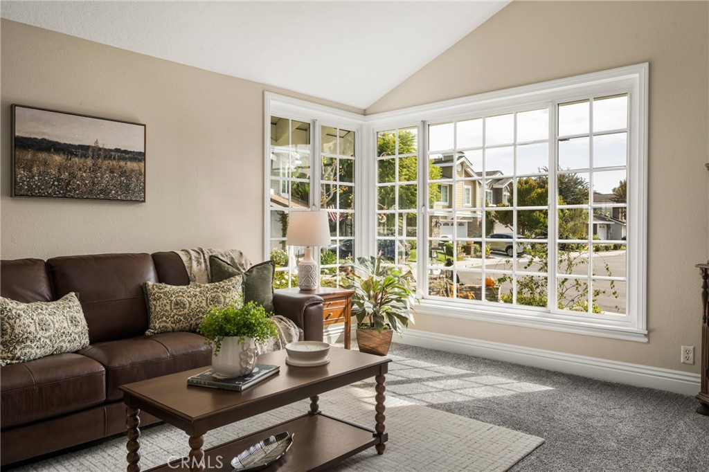 Irvine, California, 92614, United States, 4 Bedrooms Bedrooms, ,3 BathroomsBathrooms,Residential,For Sale,1988283