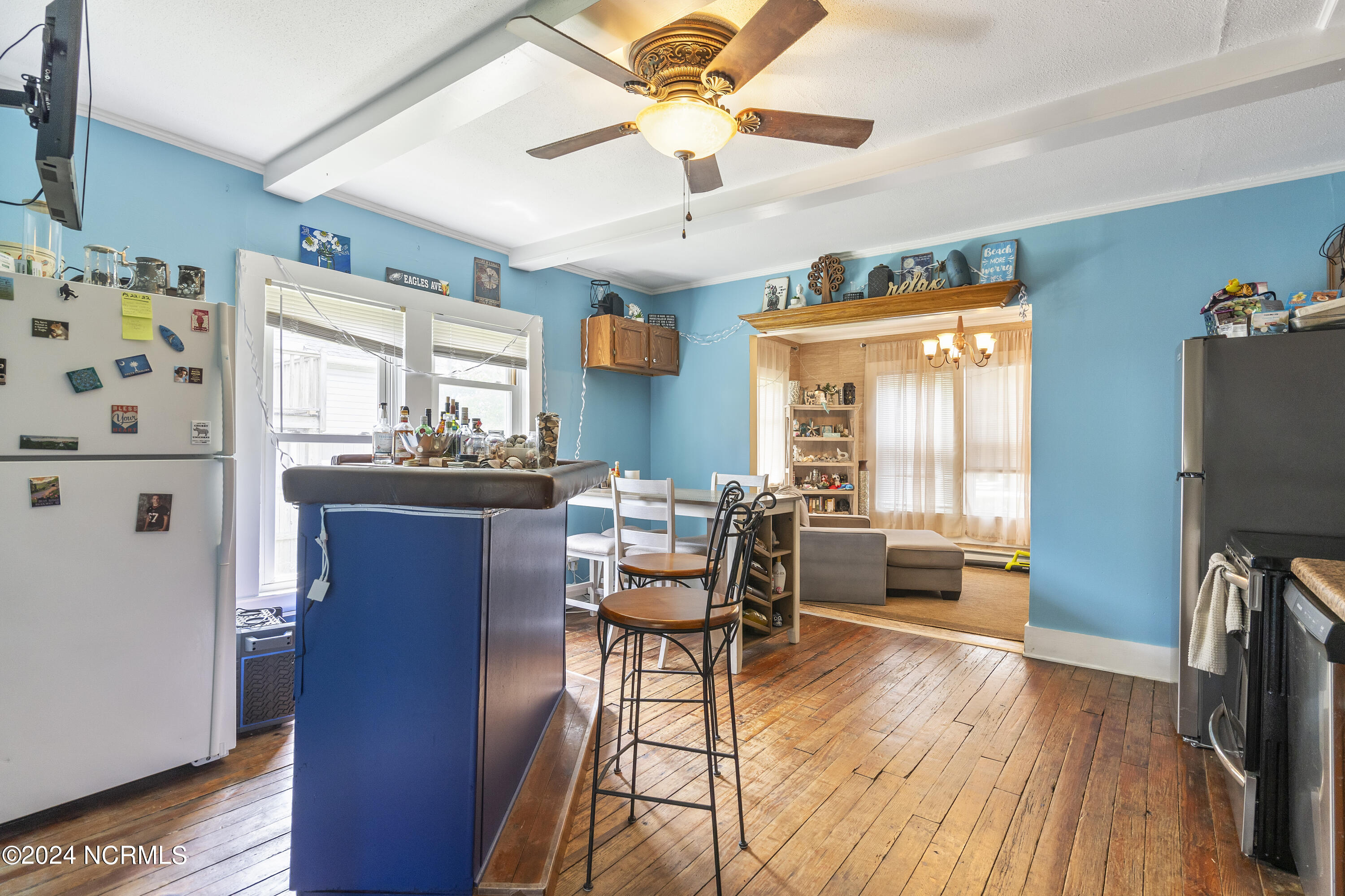 Carolina Beach, North Carolina, 28428, United States, 2 Bedrooms Bedrooms, ,2 BathroomsBathrooms,Residential,For Sale,1708974