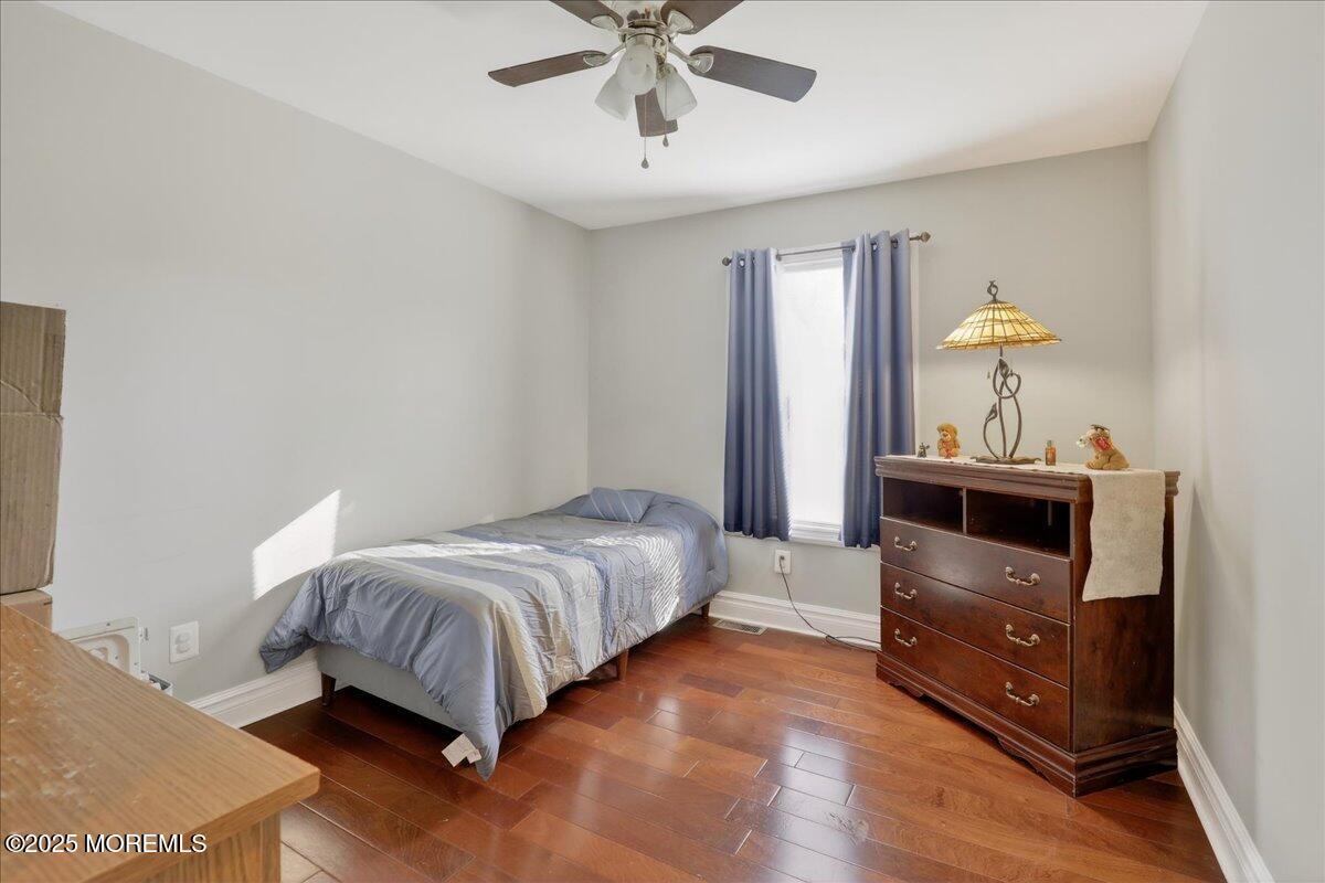 Howell, New Jersey, 07731, United States, 4 Bedrooms Bedrooms, ,3 BathroomsBathrooms,Residential,For Sale,2005606