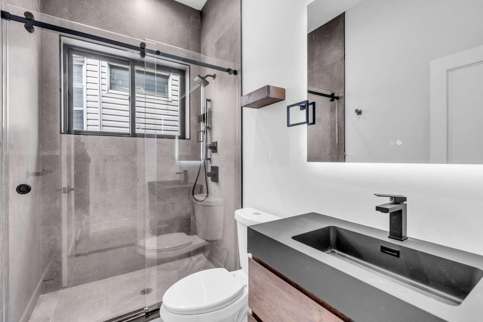 Jersey City, New Jersey, 07306, United States, 2 Bedrooms Bedrooms, ,2 BathroomsBathrooms,Residential,For Sale,1925343