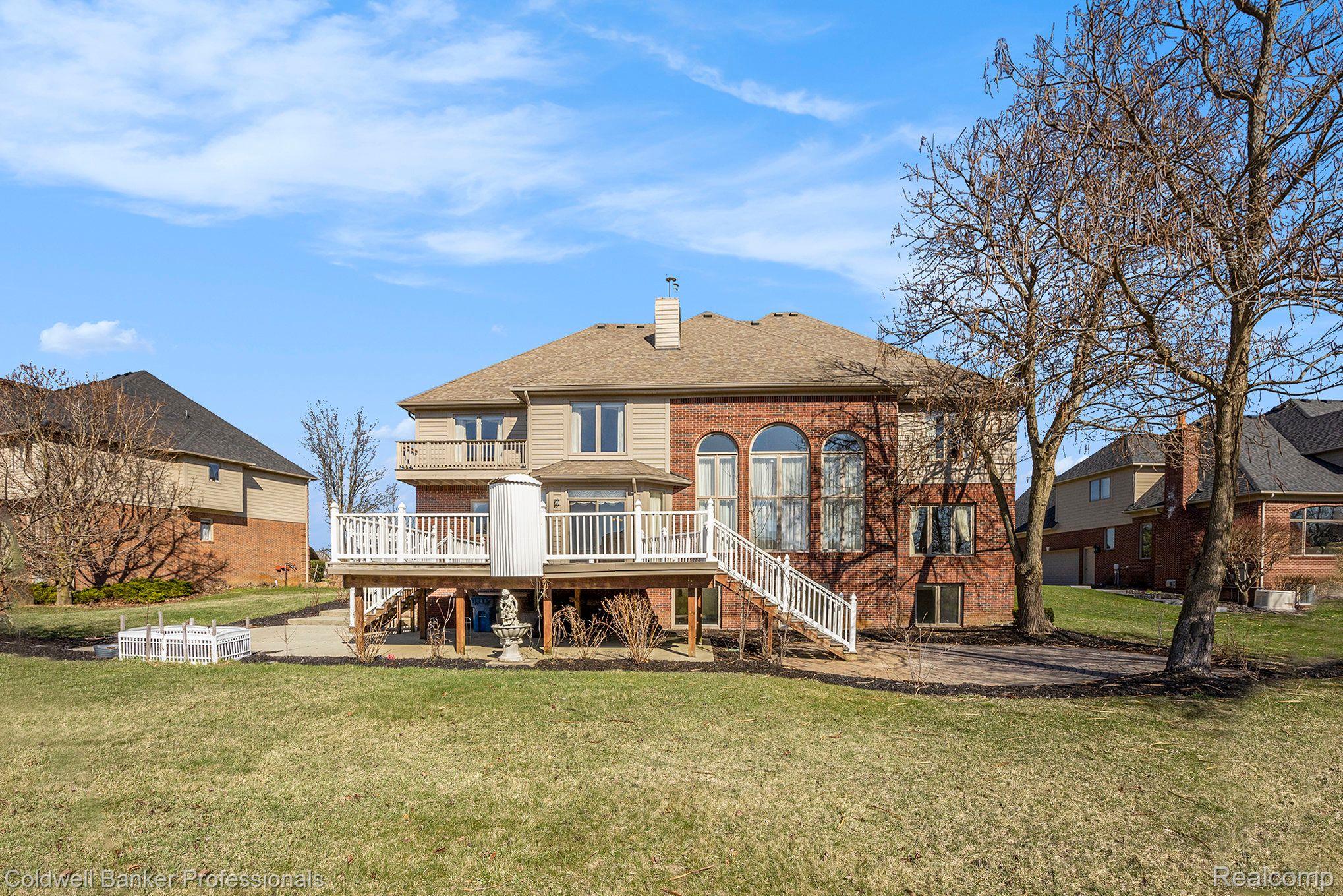 Oakland, Michigan, 48363, United States, 4 Bedrooms Bedrooms, ,6 BathroomsBathrooms,Residential,For Sale,1986538