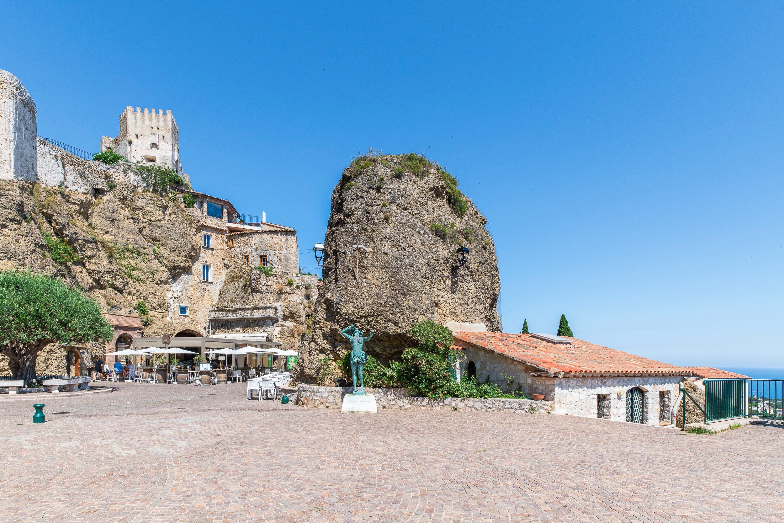  Lavish Townhouse with Panoramic Views in Roquebrune Cap Martin - 物件實景
