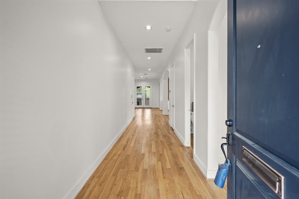 Houston, Texas, 77096, United States, 4 Bedrooms Bedrooms, ,6 BathroomsBathrooms,Residential,For Sale,1827201