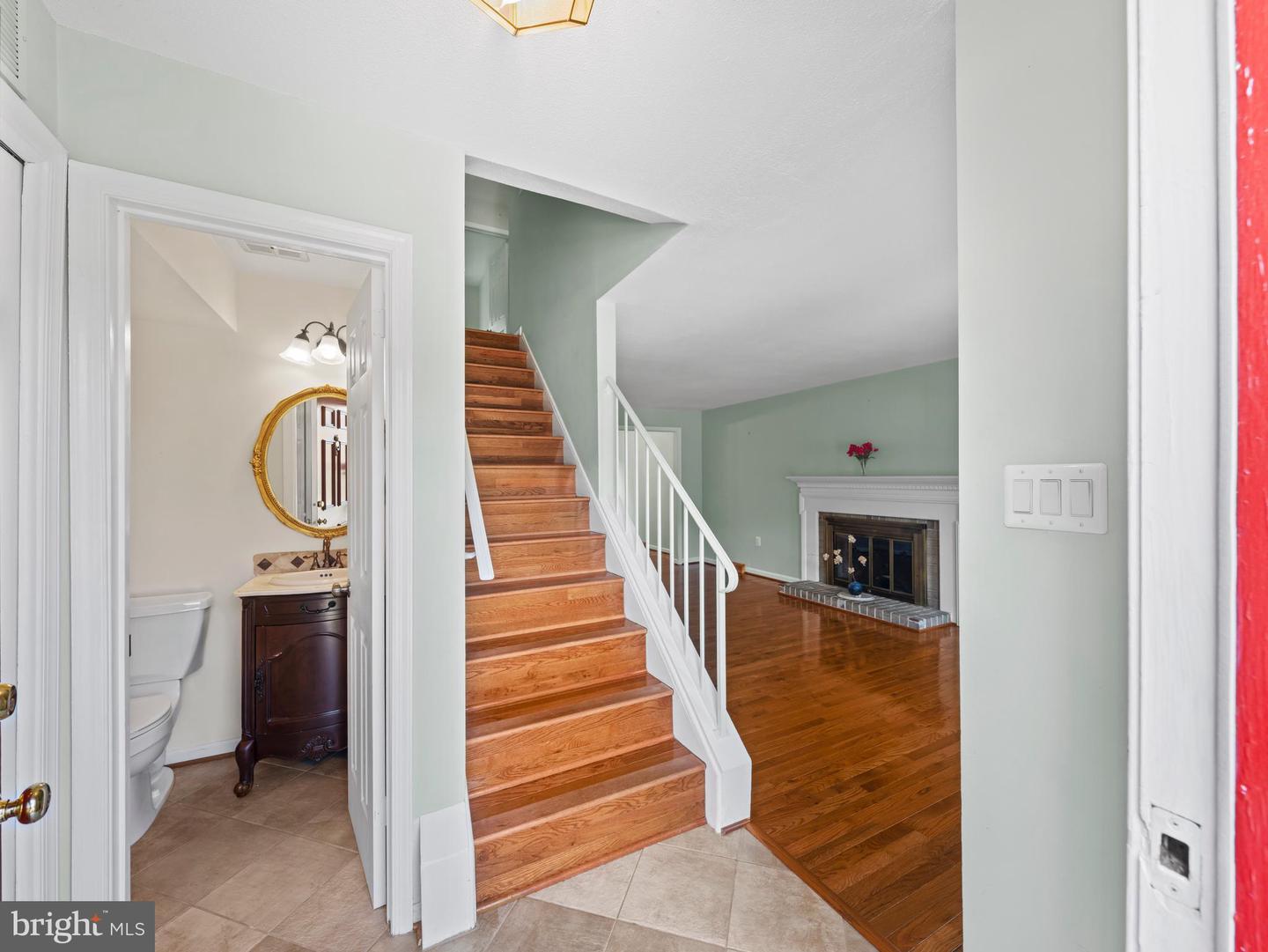 Annandale, Virginia, 22003, United States, 3 Bedrooms Bedrooms, ,4 BathroomsBathrooms,Residential,For Sale,2001924