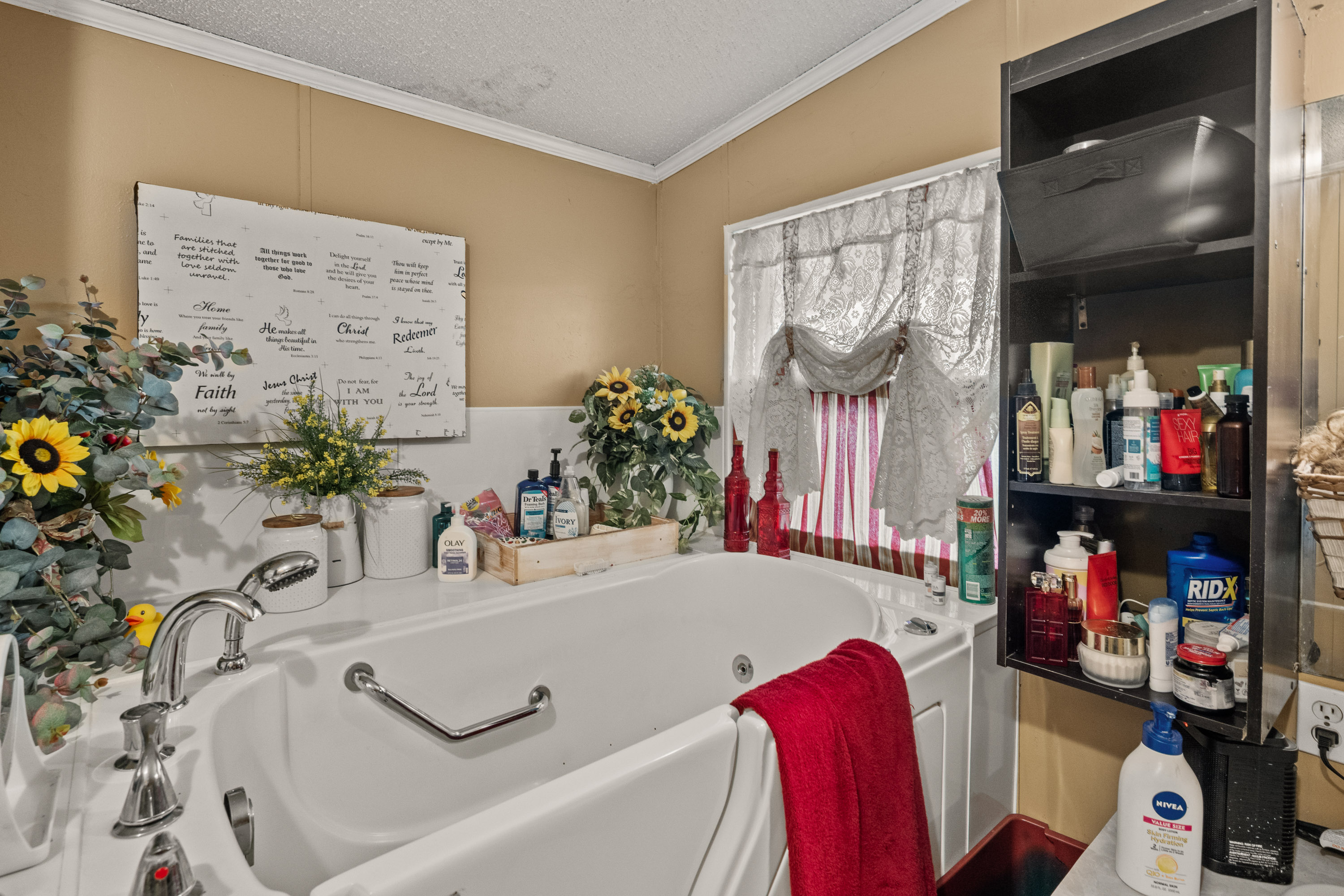 Caddo Mills, Texas, 75135, United States, 3 Bedrooms Bedrooms, ,3 BathroomsBathrooms,Residential,For Sale,1792511