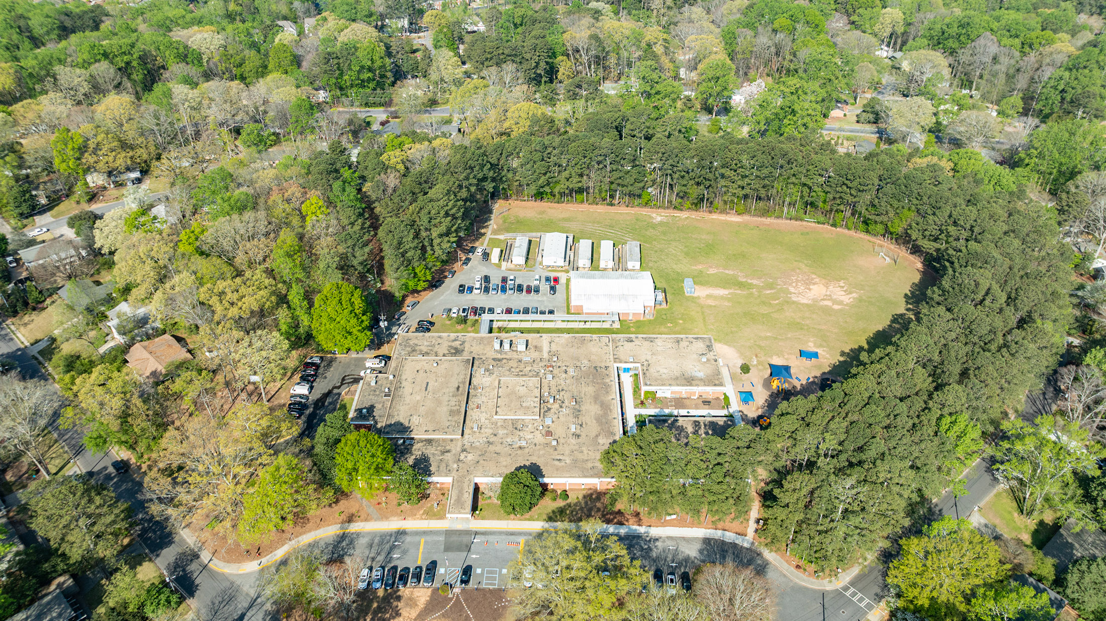  Inviting End Unit Townhome Perfectly Positioned in Chamblee - 物件實景