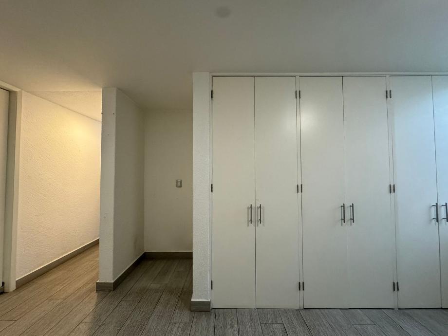 Hacienda de Xajay, Naucalpan de Juárez, Estado de méxico, 53300, Mexico, 2 Bedrooms Bedrooms, ,2 BathroomsBathrooms,Residential,For Sale,Hacienda de Xajay,1671832