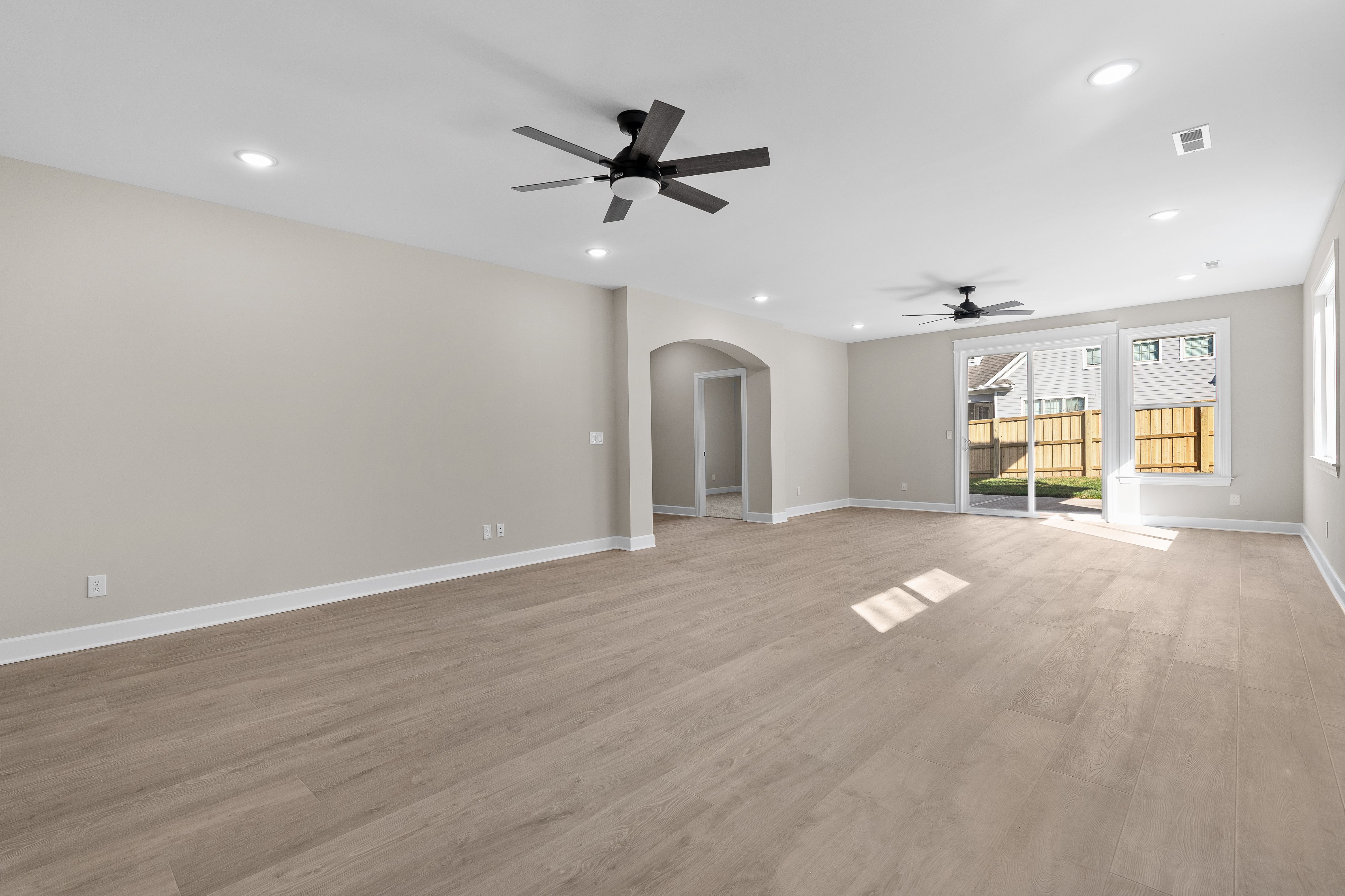  132 Oppenheimer Way, Oak Ridge, TN 37830 - 物件實景