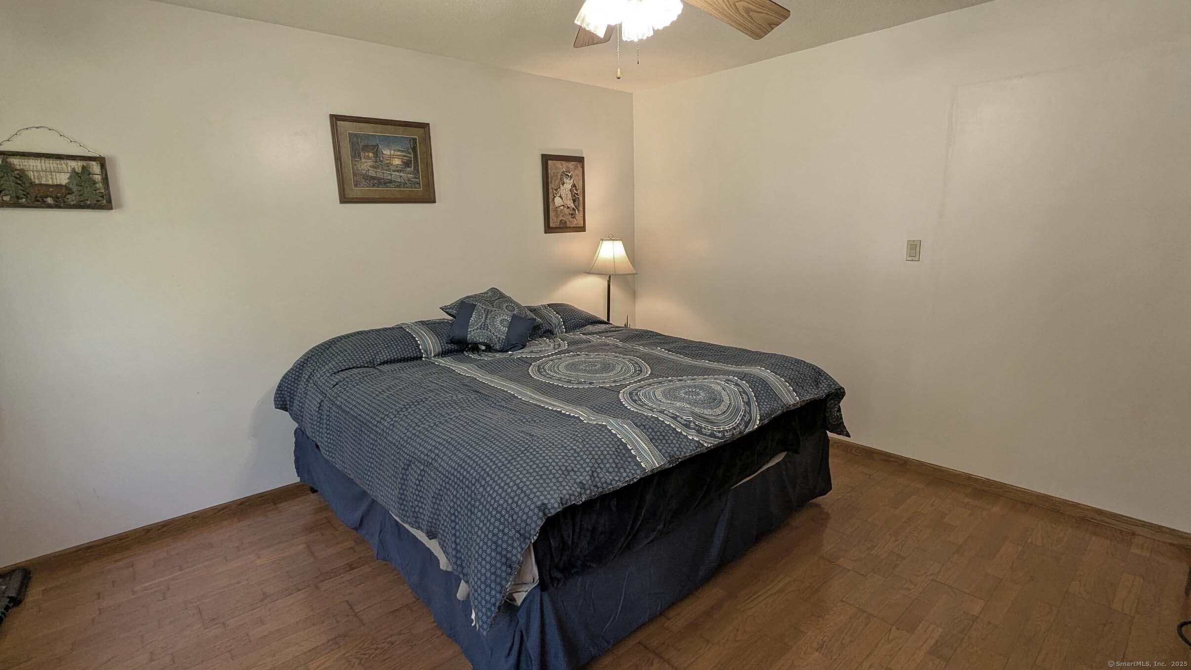 East Hampton, Connecticut, 06424, United States, 3 Bedrooms Bedrooms, ,2 BathroomsBathrooms,Residential,For Sale,1979494