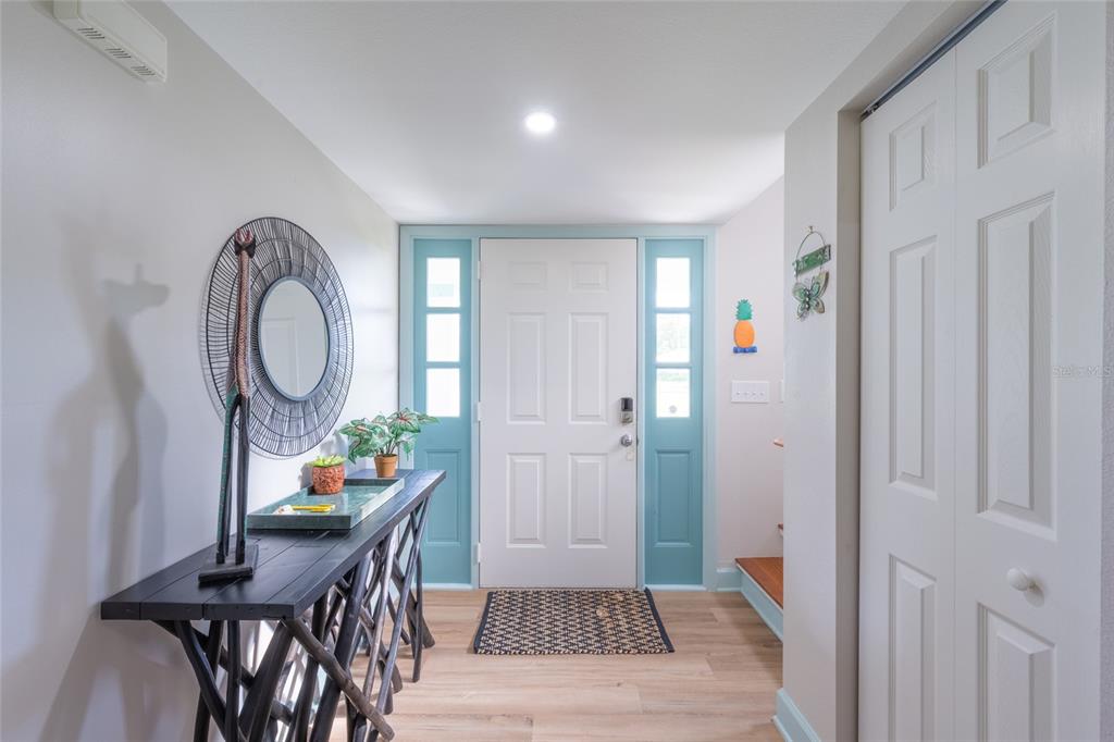 Sarasota, Florida, 34243, United States, 3 Bedrooms Bedrooms, ,4 BathroomsBathrooms,Residential,For Sale,1941793