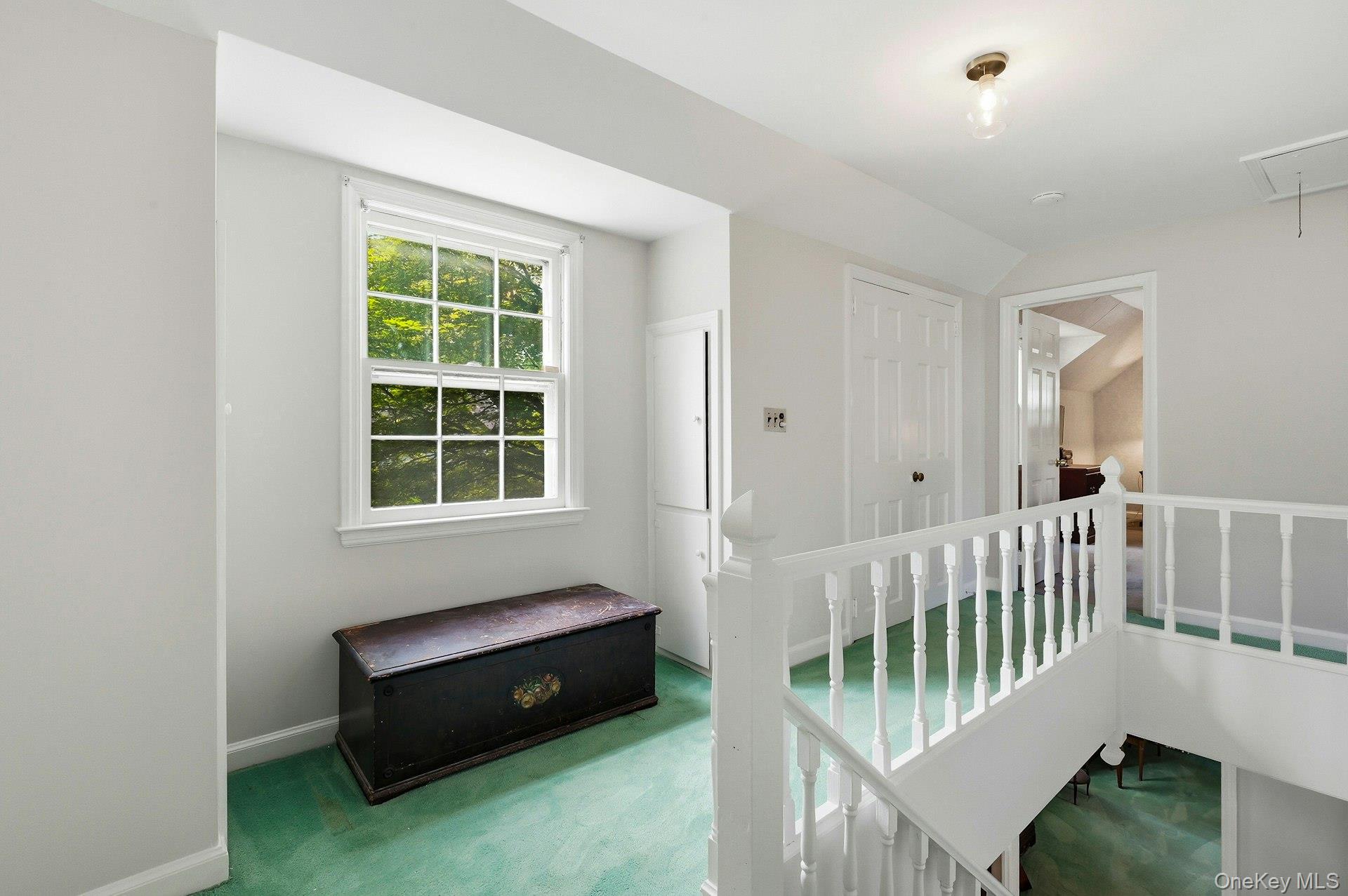  17 Monfort Road, Port Washington, NY, 11050 - 物件實景