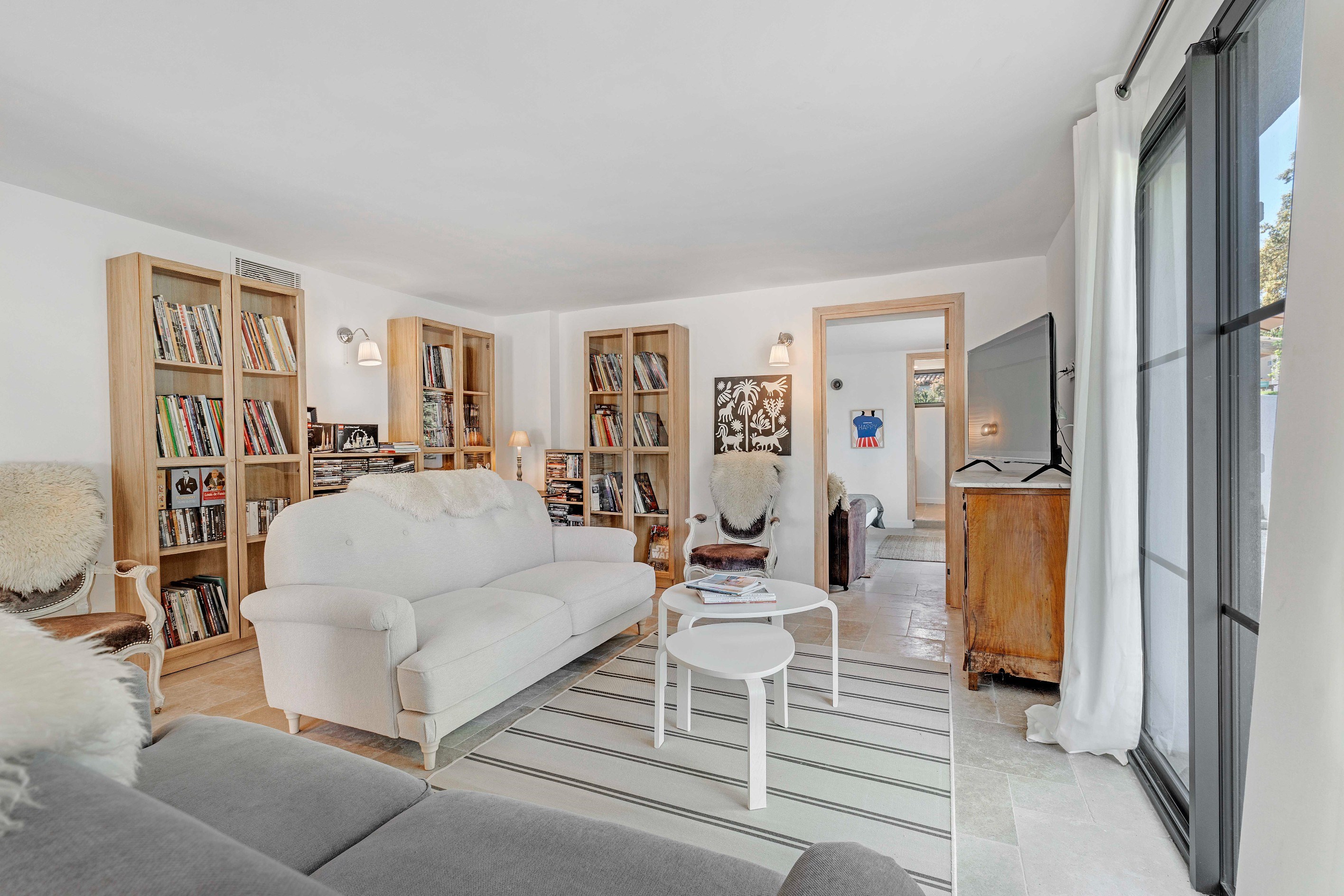  Gulf of Saint Tropez, renovated 300 sqm villa with six en suite bedrooms and po… - 物件實景
