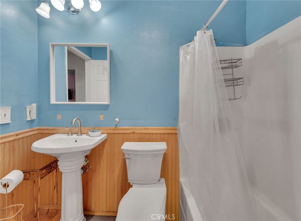 San Pedro, California, 90732, United States, 2 Bedrooms Bedrooms, ,2 BathroomsBathrooms,Residential,For Sale,1979917
