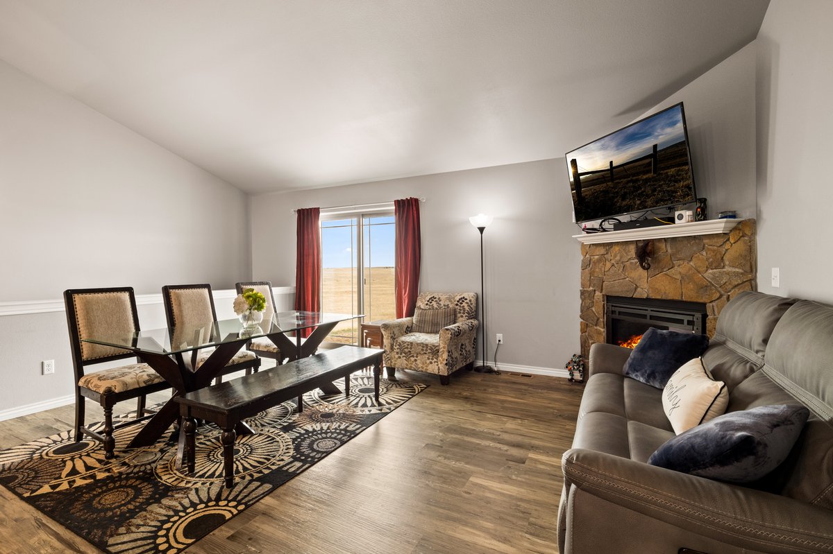 Carpenter, Wyoming, 82054, United States, 4 Bedrooms Bedrooms, ,1 BathroomBathrooms,Residential,For Sale,2014748