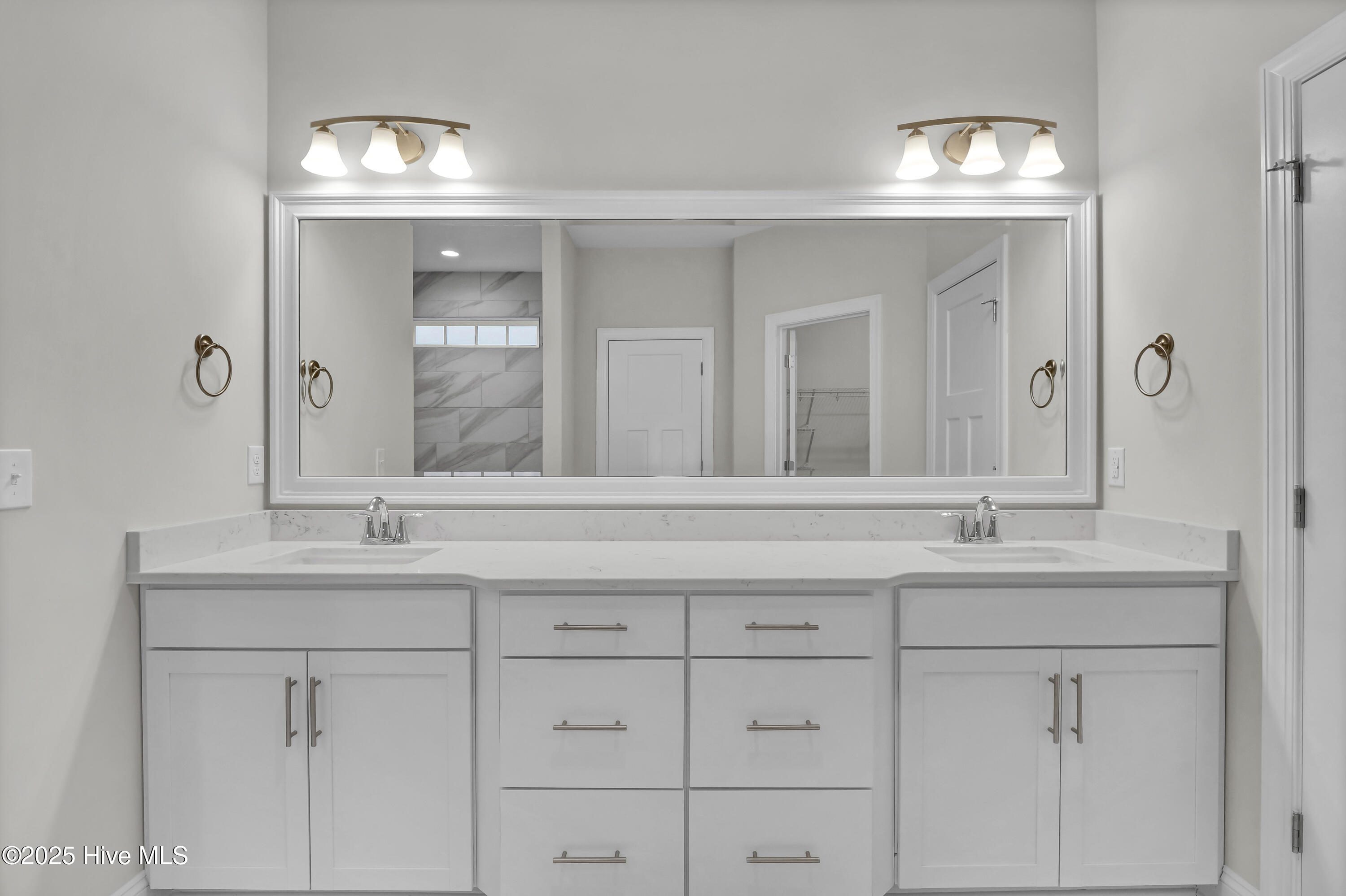 2806 Longleaf Pine Circle, Leland, North Carolina, 28451, United States, 4 Bedrooms Bedrooms, ,4 BathroomsBathrooms,Residential,For Sale,2806 Longleaf Pine Circle,1673597
