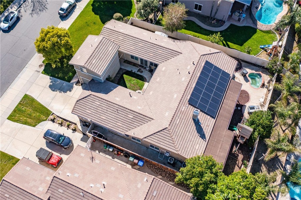 Highland, California, 92346, United States, 5 Bedrooms Bedrooms, ,4 BathroomsBathrooms,Residential,For Sale,1977847