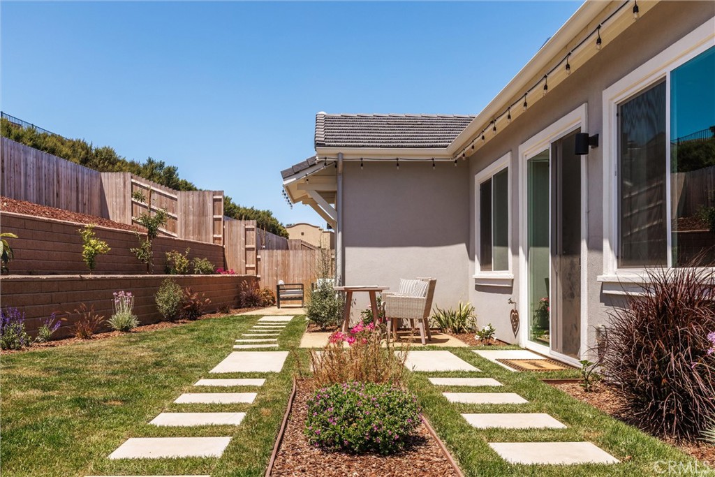 Santa Maria, California, 93455, United States, 4 Bedrooms Bedrooms, ,4 BathroomsBathrooms,Residential,For Sale,1974422