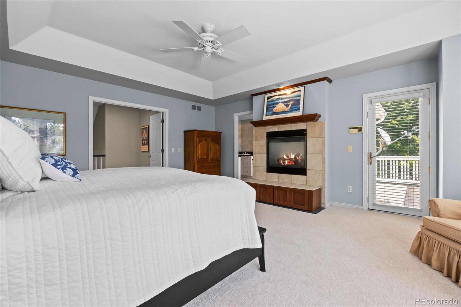 Littleton, Colorado, 80127, United States, 4 Bedrooms Bedrooms, ,4 BathroomsBathrooms,Residential,For Sale,1940937