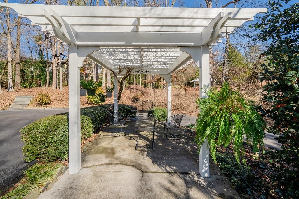 DALTON, Georgia, 30720, United States, 4 Bedrooms Bedrooms, ,3 BathroomsBathrooms,Residential,For Sale,1695923