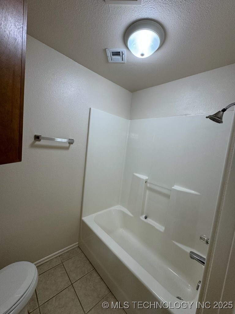 Tahlequah, Oklahoma, 74464, United States, 6 Bedrooms Bedrooms, ,8 BathroomsBathrooms,Residential,For Sale,1932775