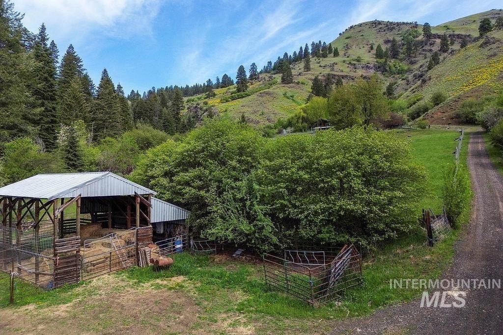 Riggins, Idaho, 83549, United States, 2 Bedrooms Bedrooms, ,1 BathroomBathrooms,Residential,For Sale,1826044
