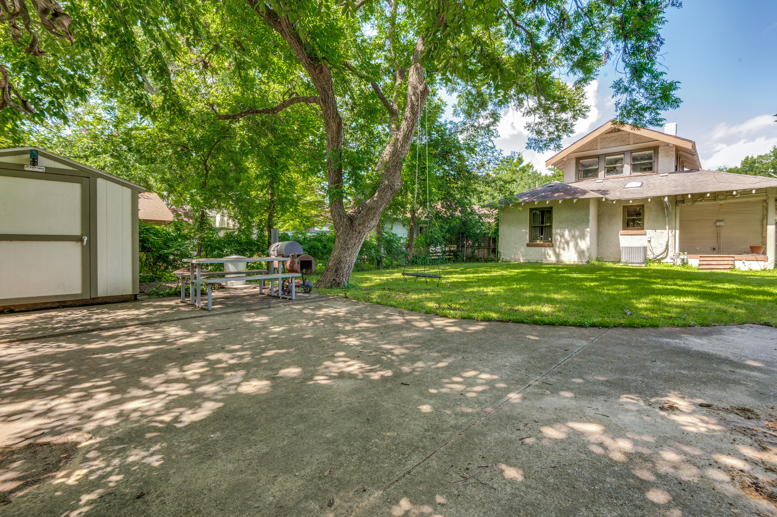  Value Opportunity in Winnetka Heights - 物件實景