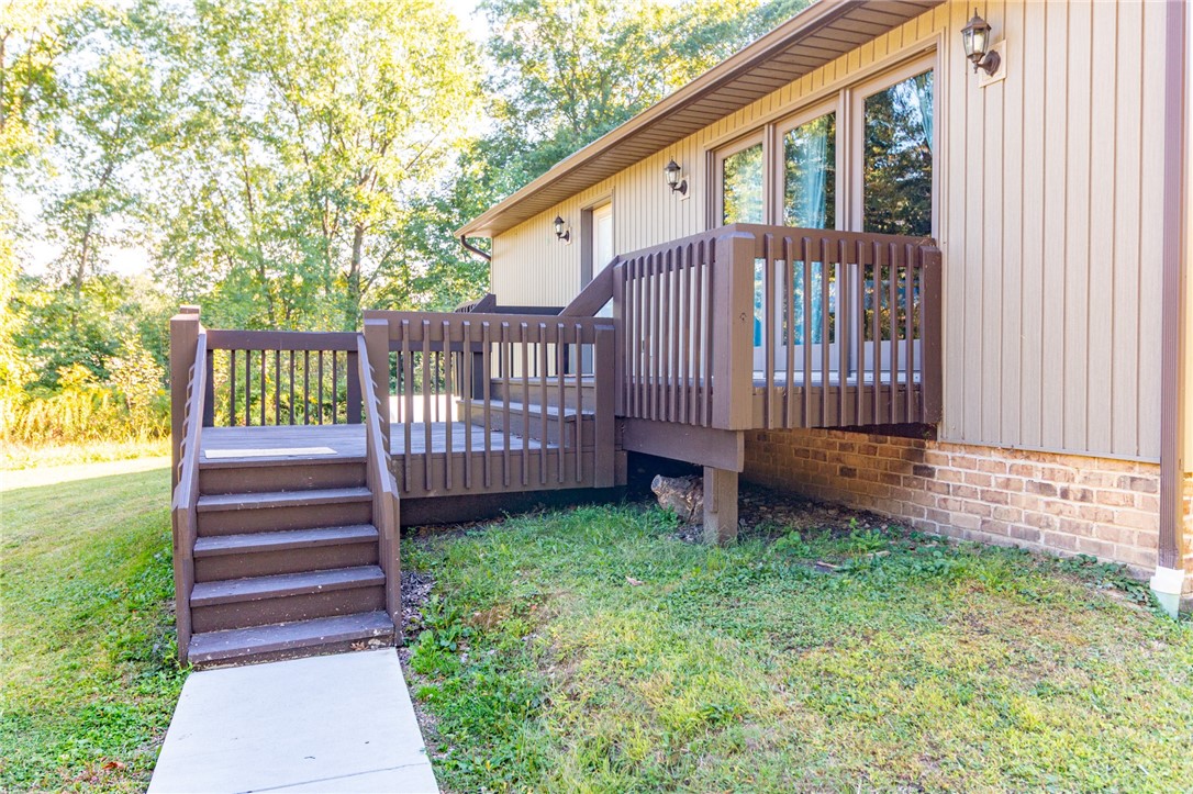 Jamestown, Pennsylvania, 16134, United States, 4 Bedrooms Bedrooms, ,3 BathroomsBathrooms,Residential,For Sale,1998073