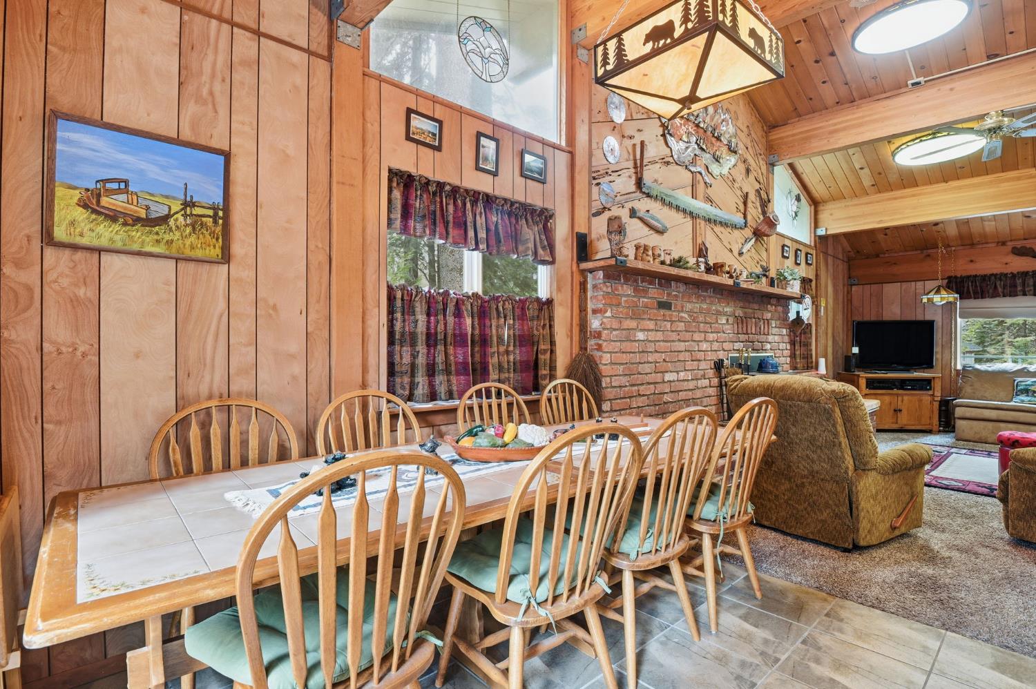 Tahoma, California, 96142, United States, 4 Bedrooms Bedrooms, ,2 BathroomsBathrooms,Residential,For Sale,2003437