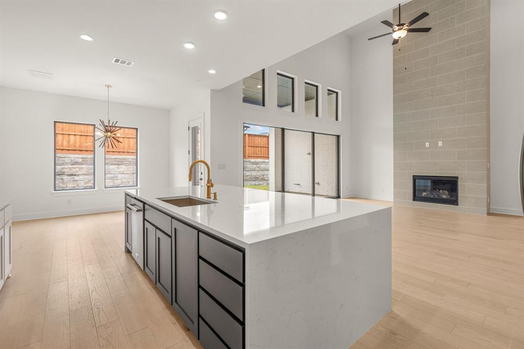 Frisco, Texas, 75033, United States, 5 Bedrooms Bedrooms, ,6 BathroomsBathrooms,Residential,For Sale,1838755
