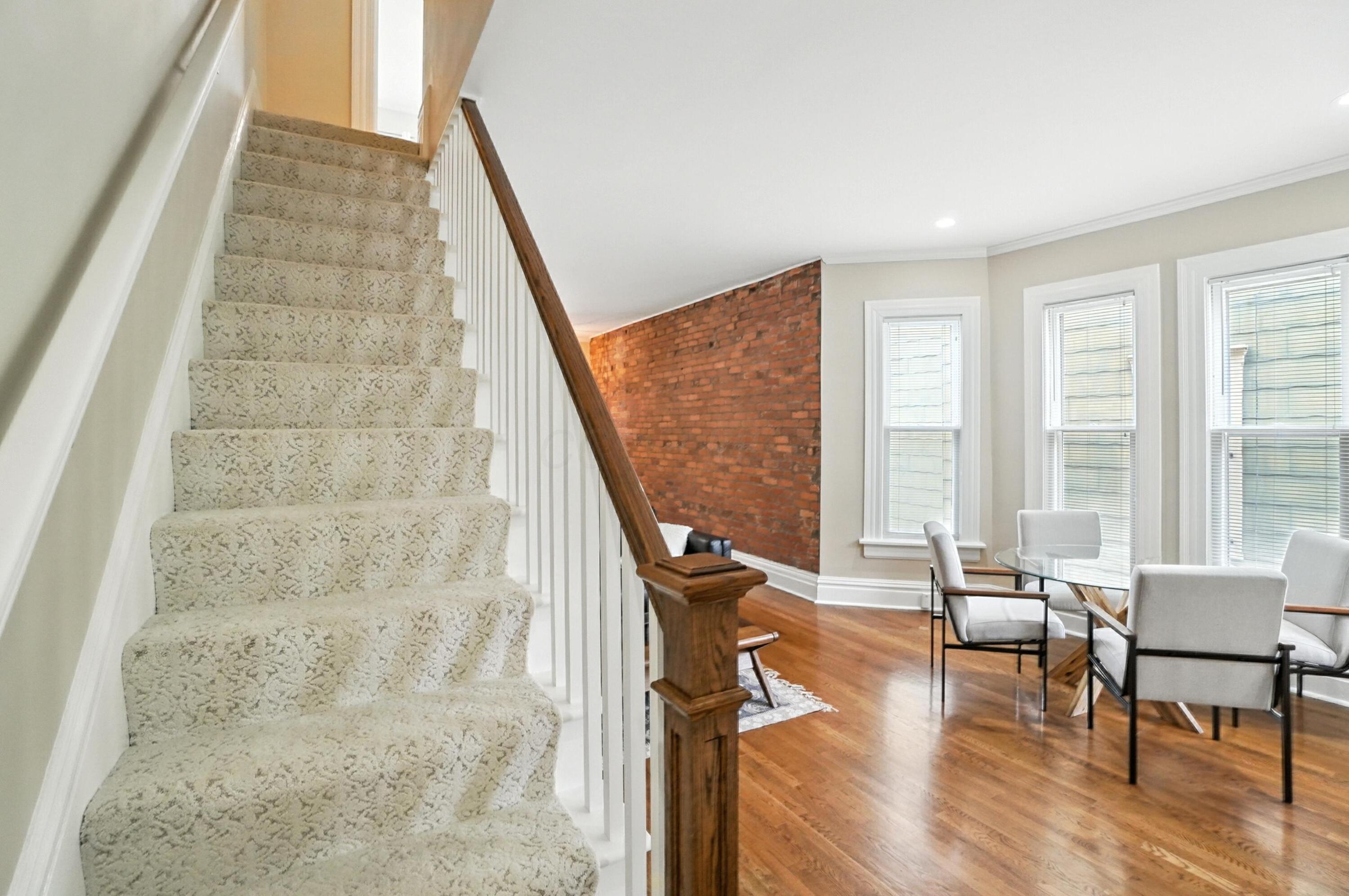 Columbus, Ohio, 43201, United States, 3 Bedrooms Bedrooms, ,4 BathroomsBathrooms,Residential,For Sale,1903753