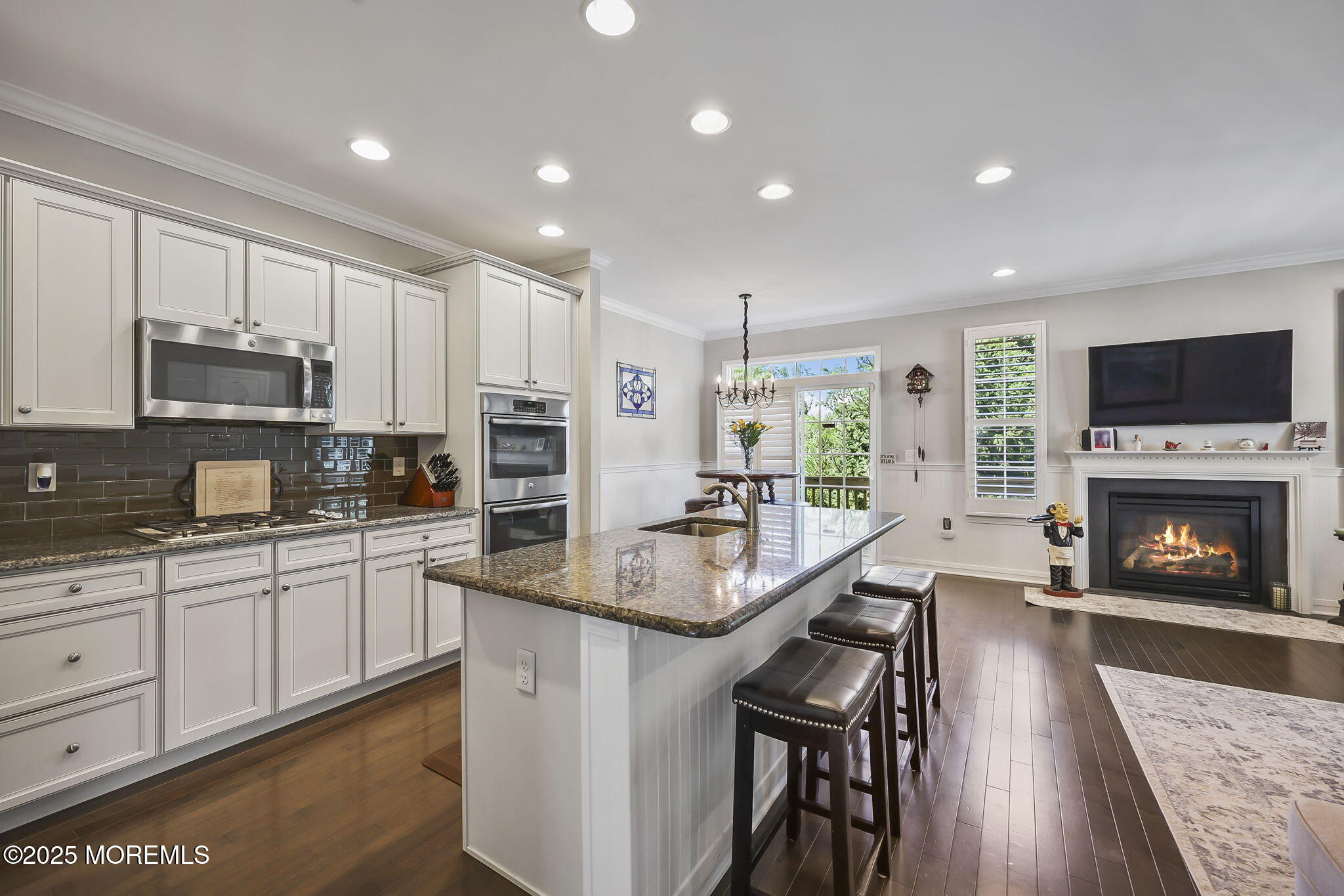 Shrewsbury Boro, New Jersey, 07702, United States, 3 Bedrooms Bedrooms, ,4 BathroomsBathrooms,Residential,For Sale,1942784