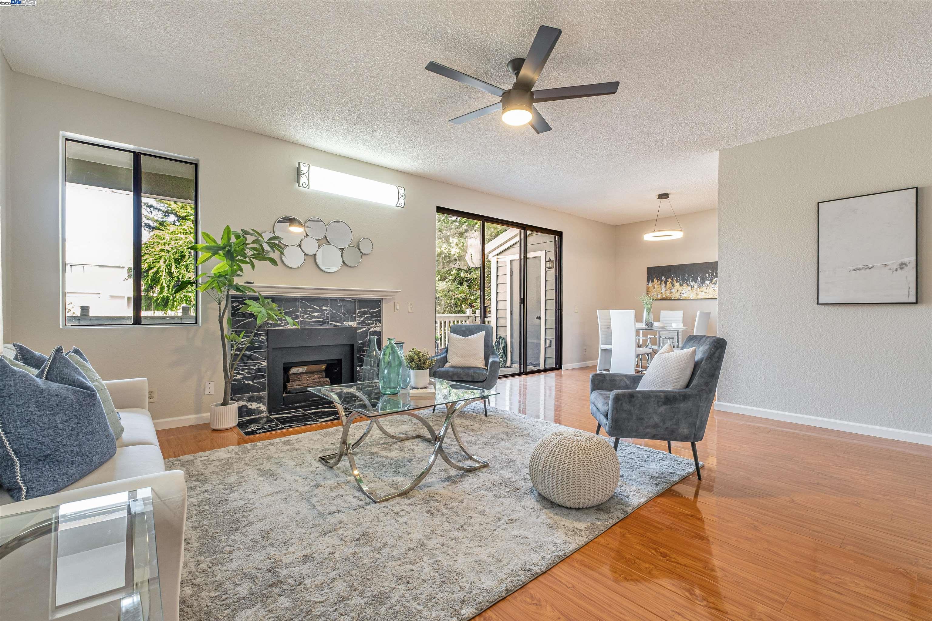 Fremont, California, 94536, United States, 2 Bedrooms Bedrooms, ,2 BathroomsBathrooms,Residential,For Sale,1911508