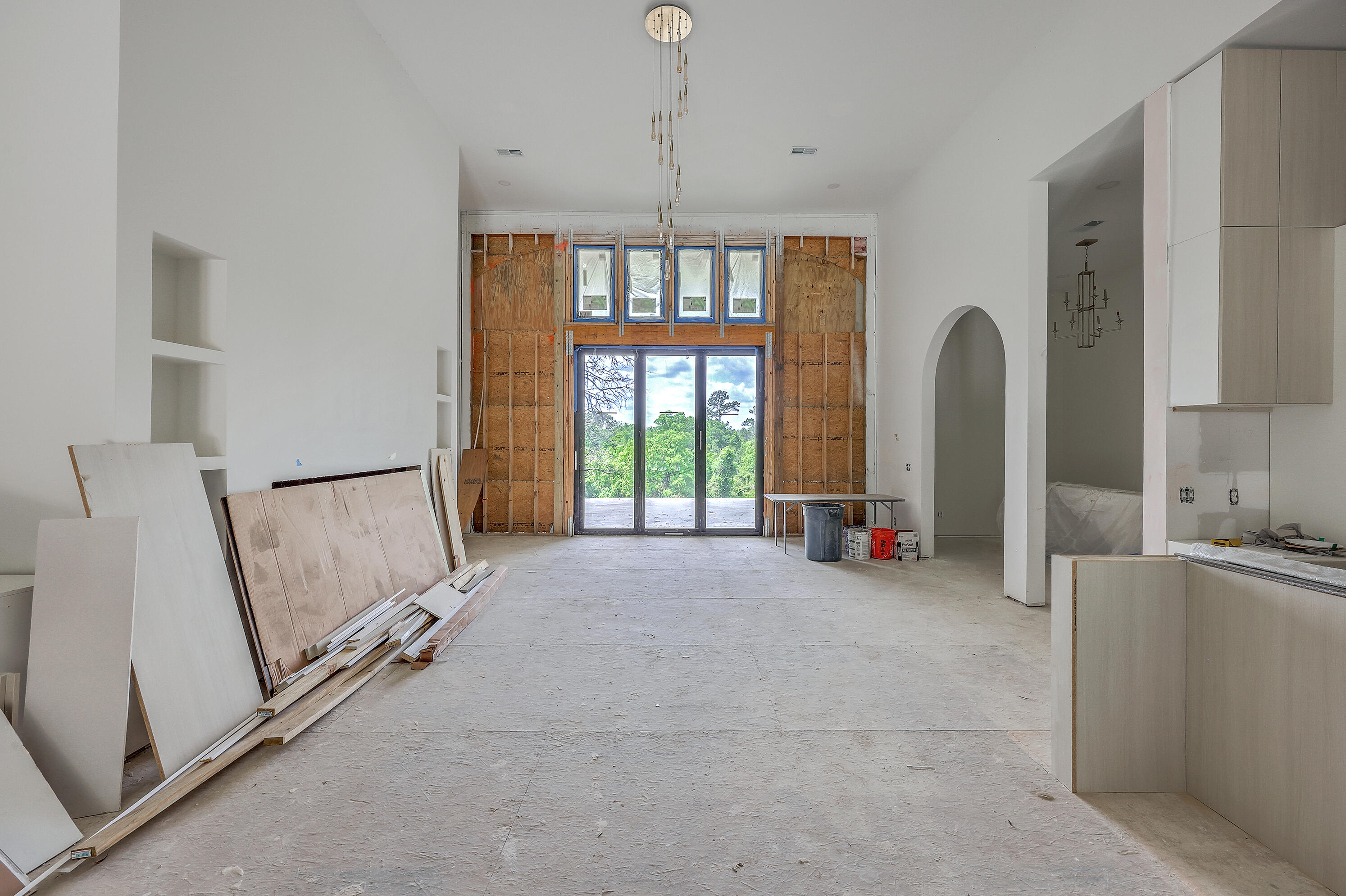 Summerville, South Carolina, 29485, United States, 5 Bedrooms Bedrooms, ,6 BathroomsBathrooms,Residential,For Sale,1977326