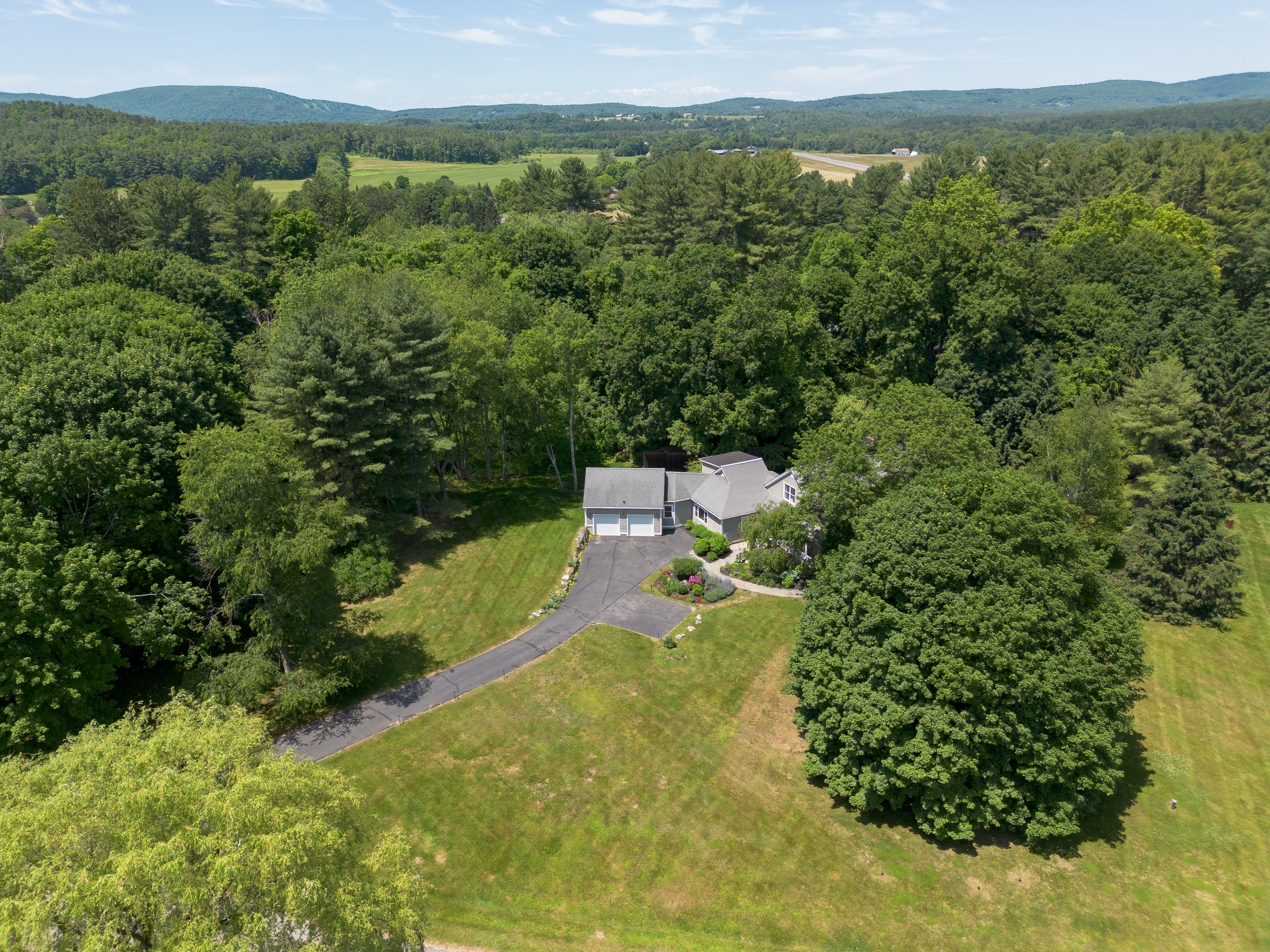  Private Berkshire Sanctuary Near Downtown Great Barrington - 物件實景