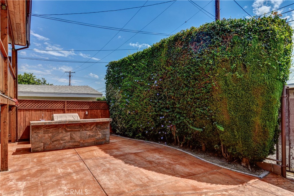 Granada Hills, California, 91344, United States, 4 Bedrooms Bedrooms, ,2 BathroomsBathrooms,Residential,For Sale,1983856