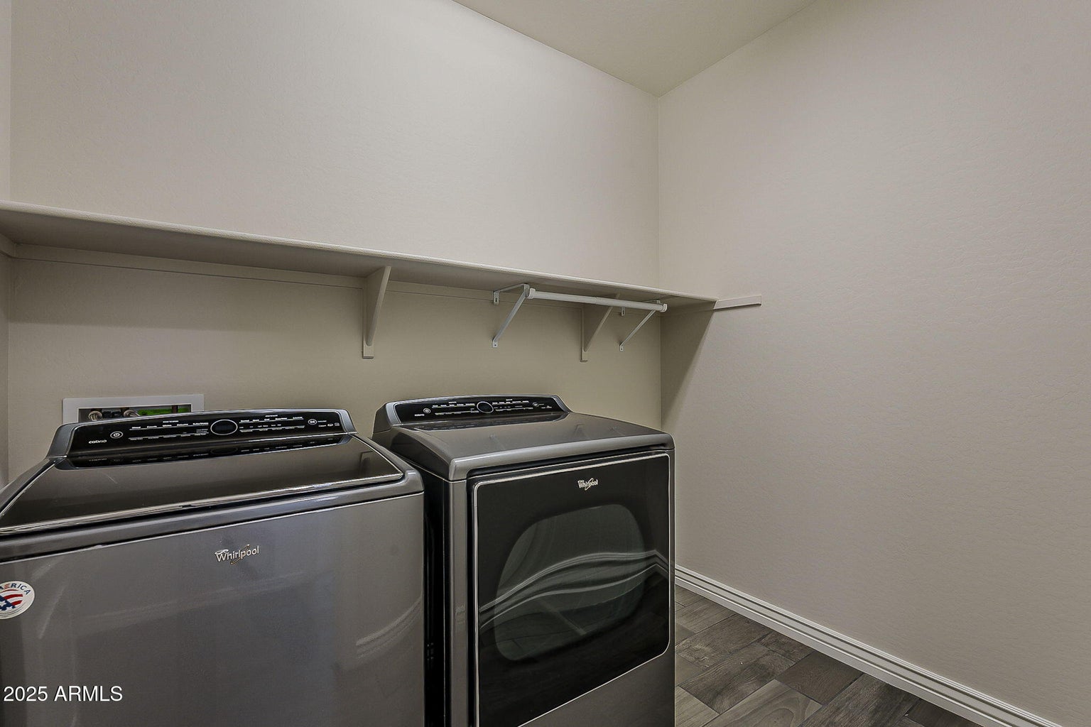 Peoria, Arizona, 85383, United States, 3 Bedrooms Bedrooms, ,3 BathroomsBathrooms,Residential,For Sale,1982801