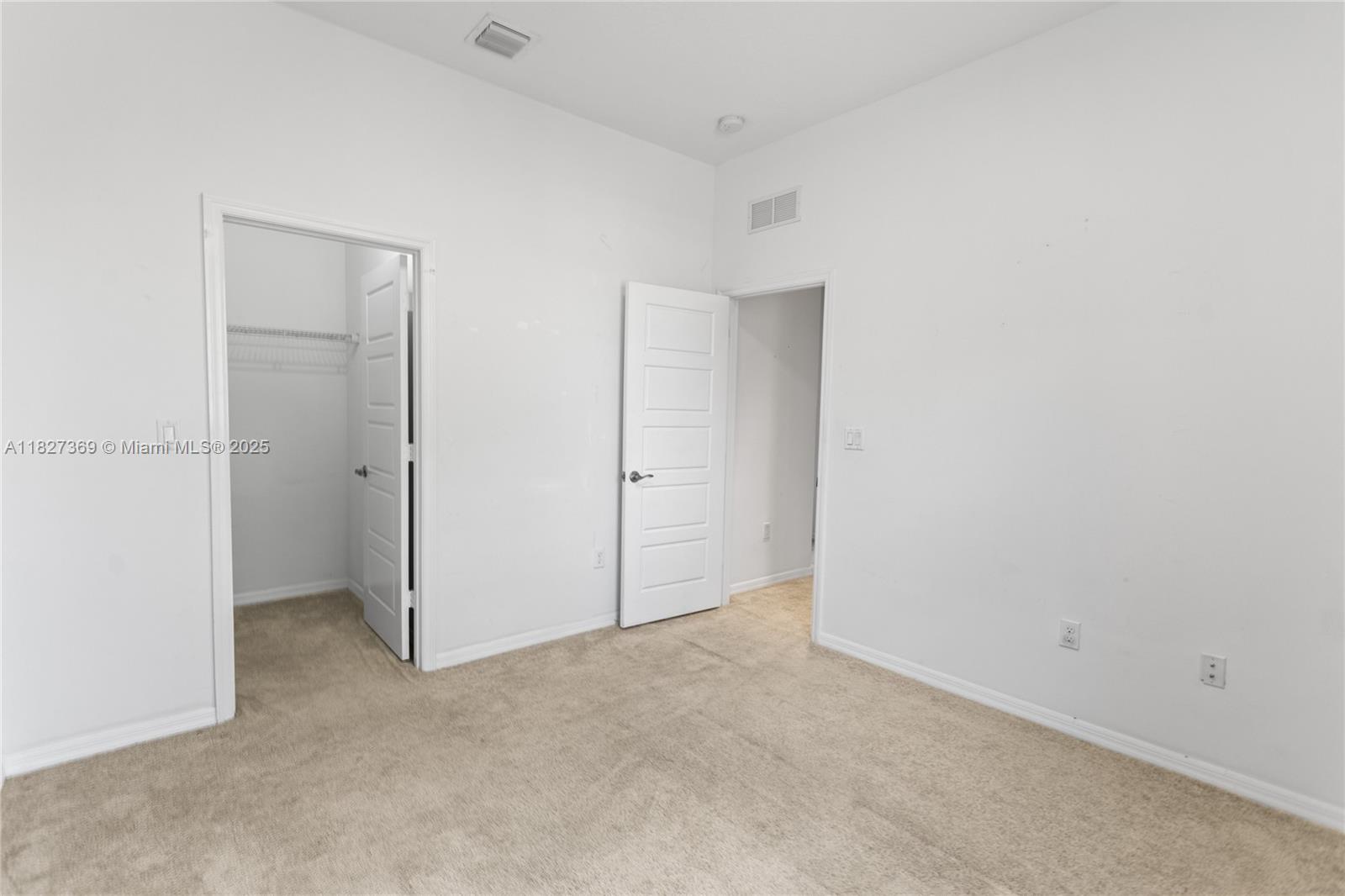 Miami, Florida, 33179, United States, 3 Bedrooms Bedrooms, ,3 BathroomsBathrooms,Residential,For Sale,1868662