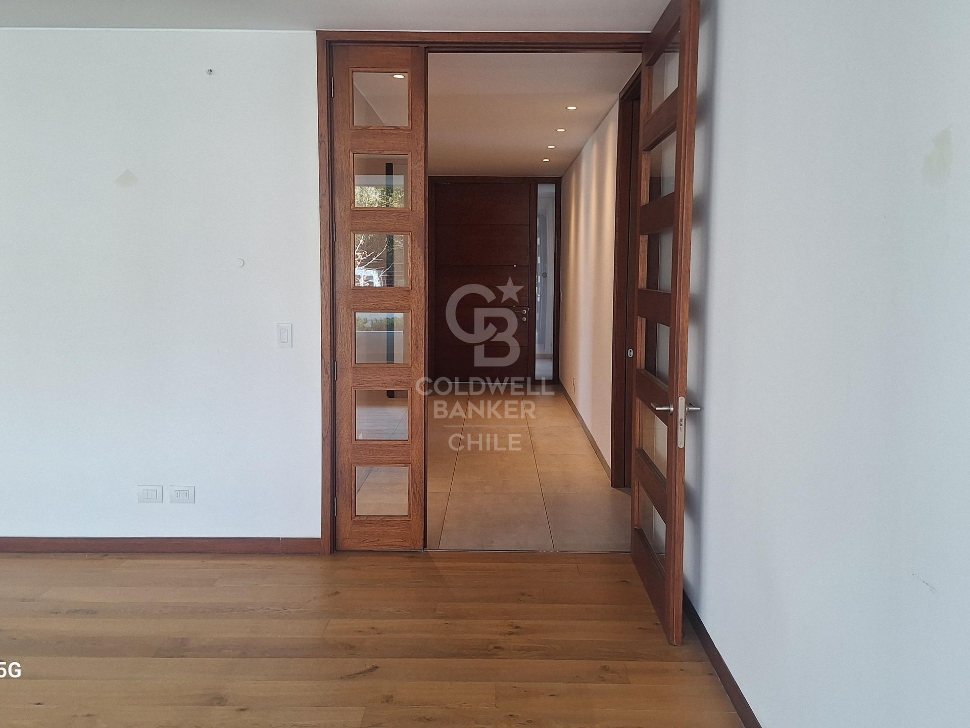 Las Condes, Chile, 4 Bedrooms Bedrooms, ,5 BathroomsBathrooms,Residential,For Sale,1932159