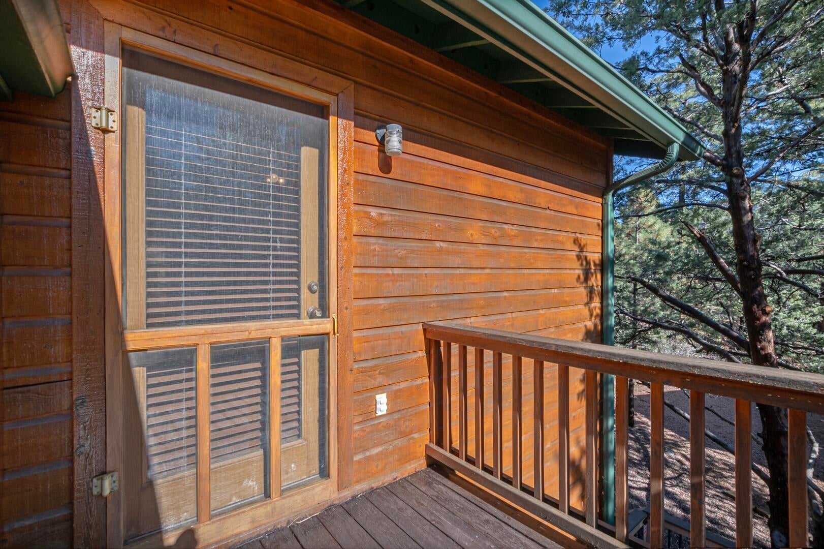 Pine, Arizona, 85544, United States, 3 Bedrooms Bedrooms, ,2 BathroomsBathrooms,Residential,For Sale,1998384