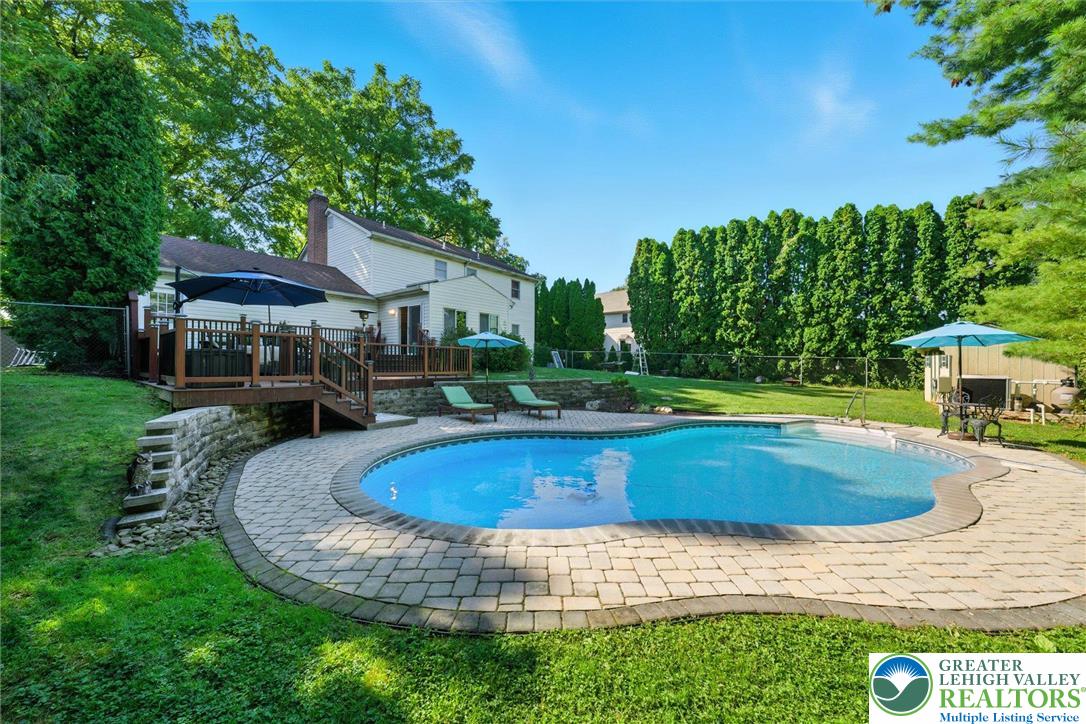 Hanover Twp, Pennsylvania, 18017, United States, 3 Bedrooms Bedrooms, ,3 BathroomsBathrooms,Residential,For Sale,1947788