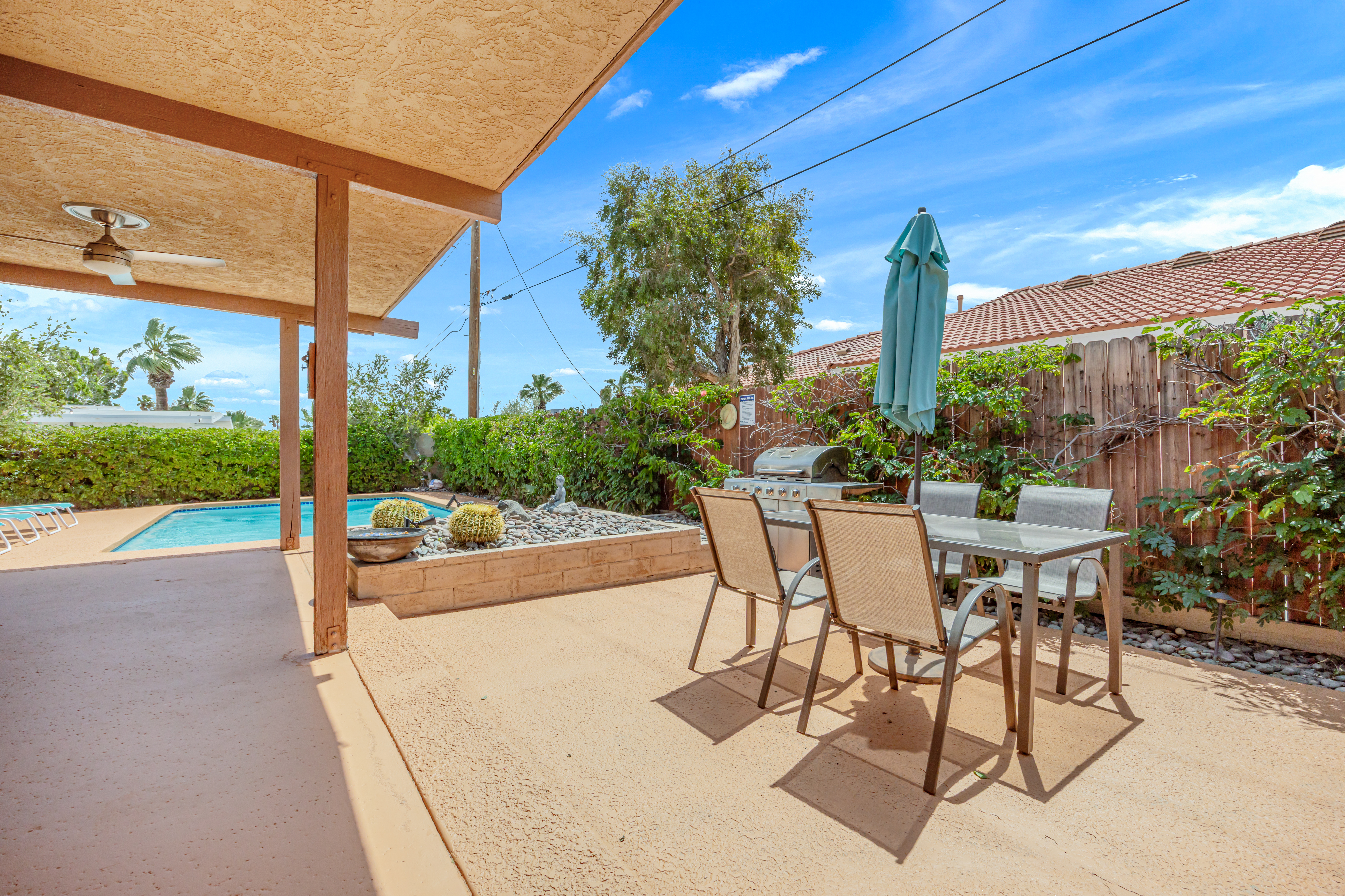  377 Cabrillo Road, Palm Springs, CA 92262 - 物件實景