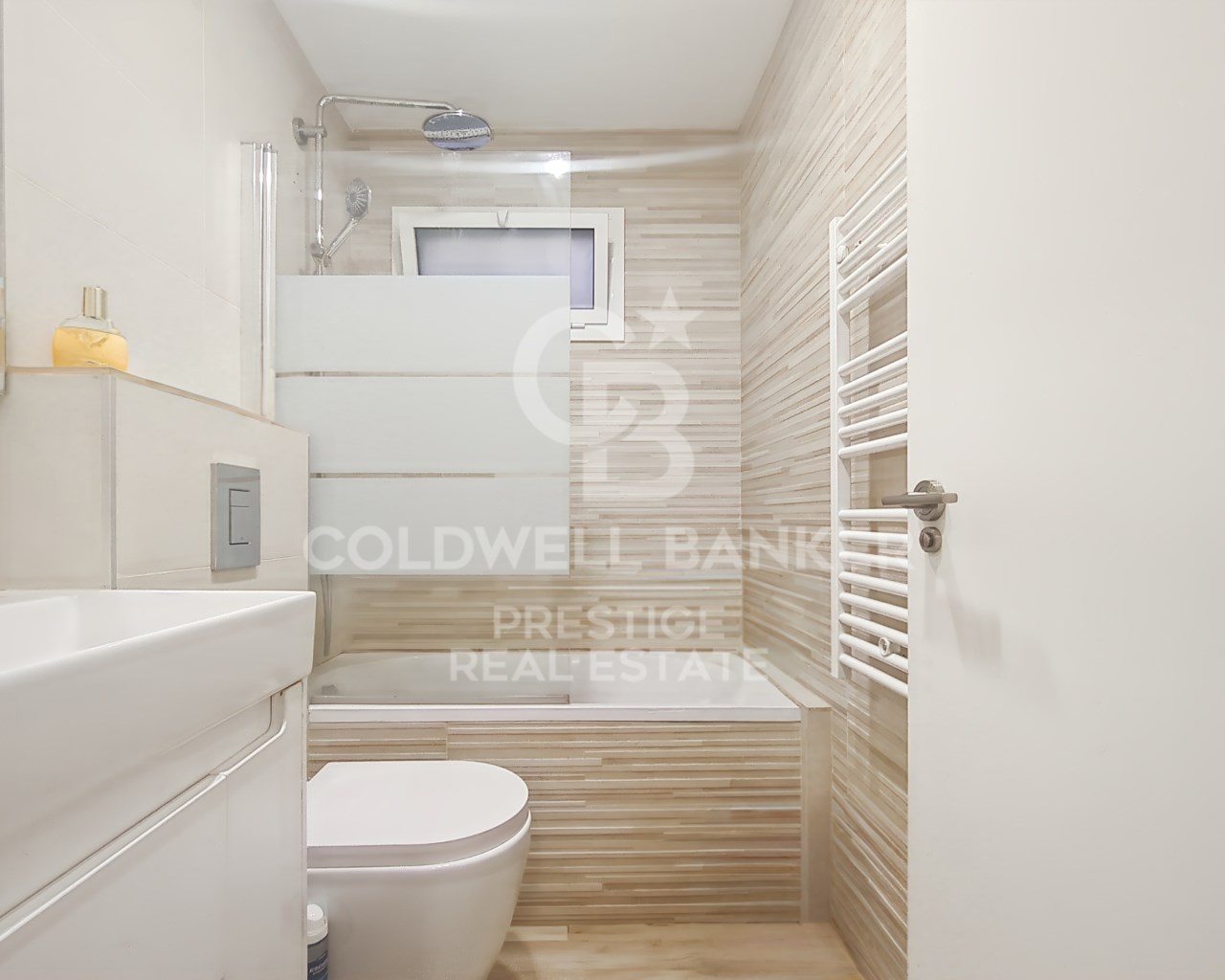 Barcelona, Catalonia, ES, 3 Bedrooms Bedrooms, ,1 BathroomBathrooms,Residential,For Sale,1874926