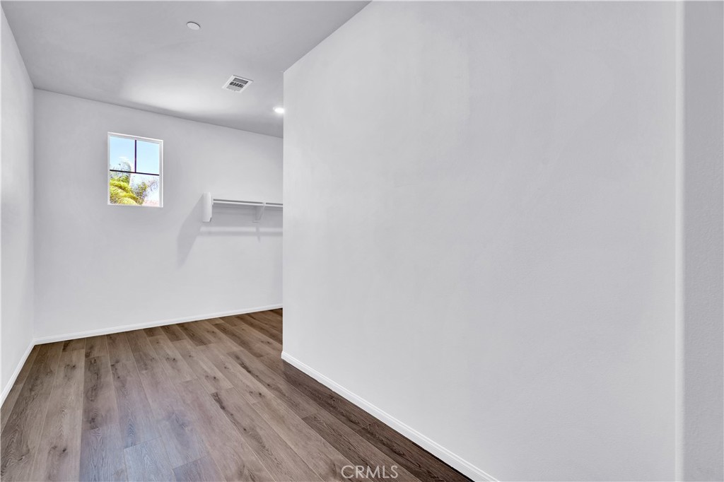 Menifee, California, 92584, United States, 5 Bedrooms Bedrooms, ,3 BathroomsBathrooms,Residential,For Sale,1936987