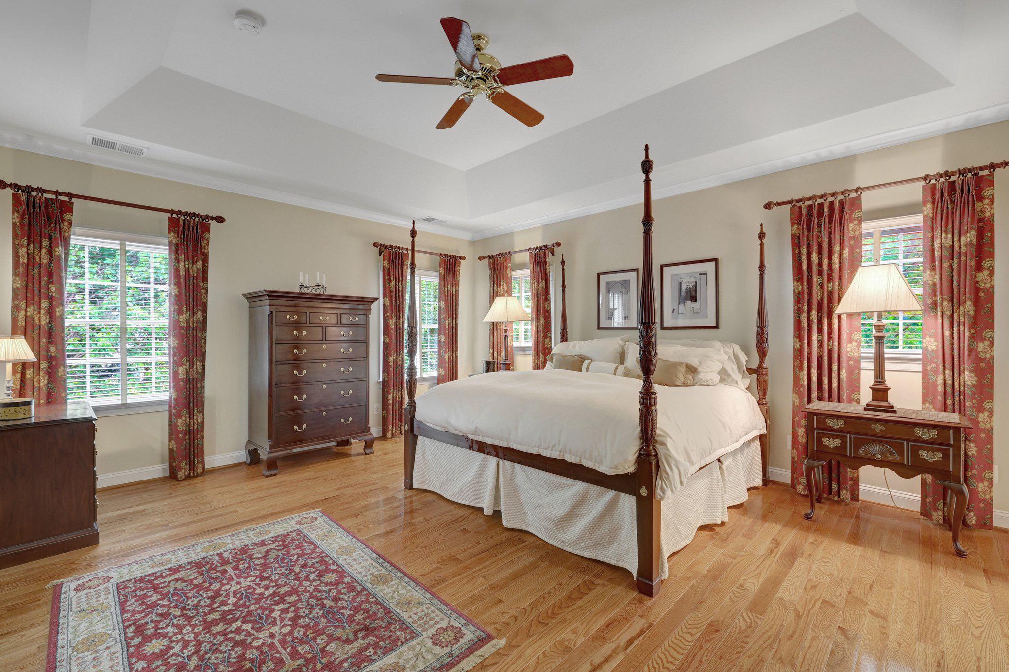  513 John Marshall Drive NE, Vienna, VA, 22180 - 物件實景