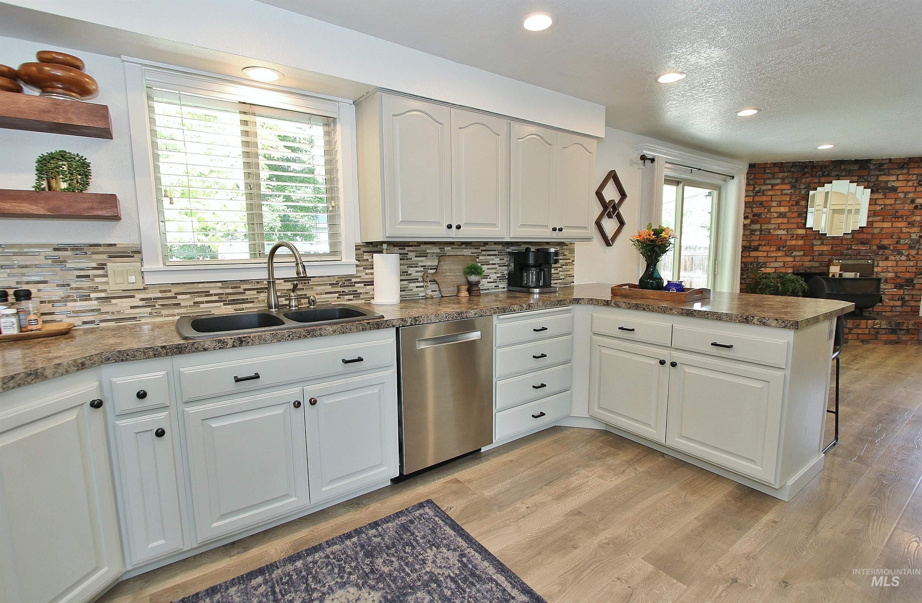 10973 Mohawk Pl, Boise, Idaho, 83709, United States, 5 Bedrooms Bedrooms, ,2 BathroomsBathrooms,Residential,For Sale,10973 Mohawk Pl,1434225