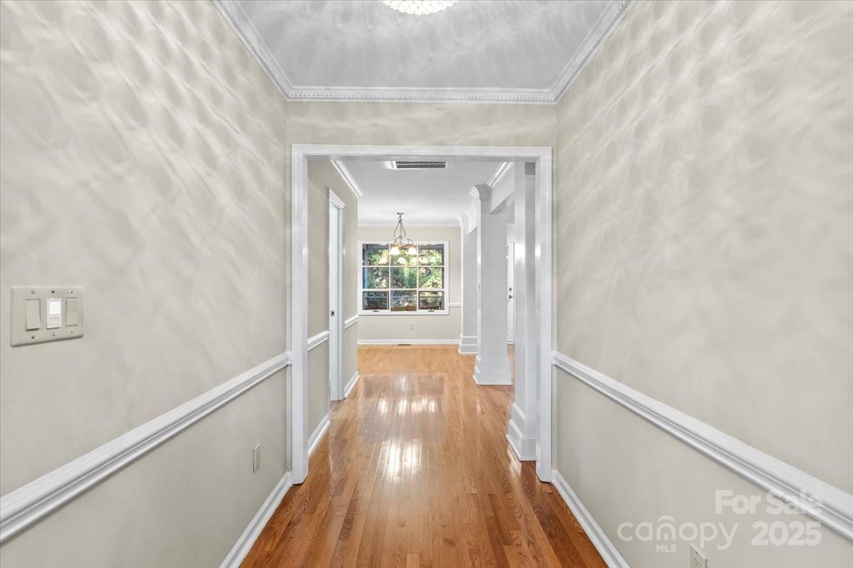 Kannapolis, North Carolina, 28081, United States, 3 Bedrooms Bedrooms, ,4 BathroomsBathrooms,Residential,For Sale,1989536