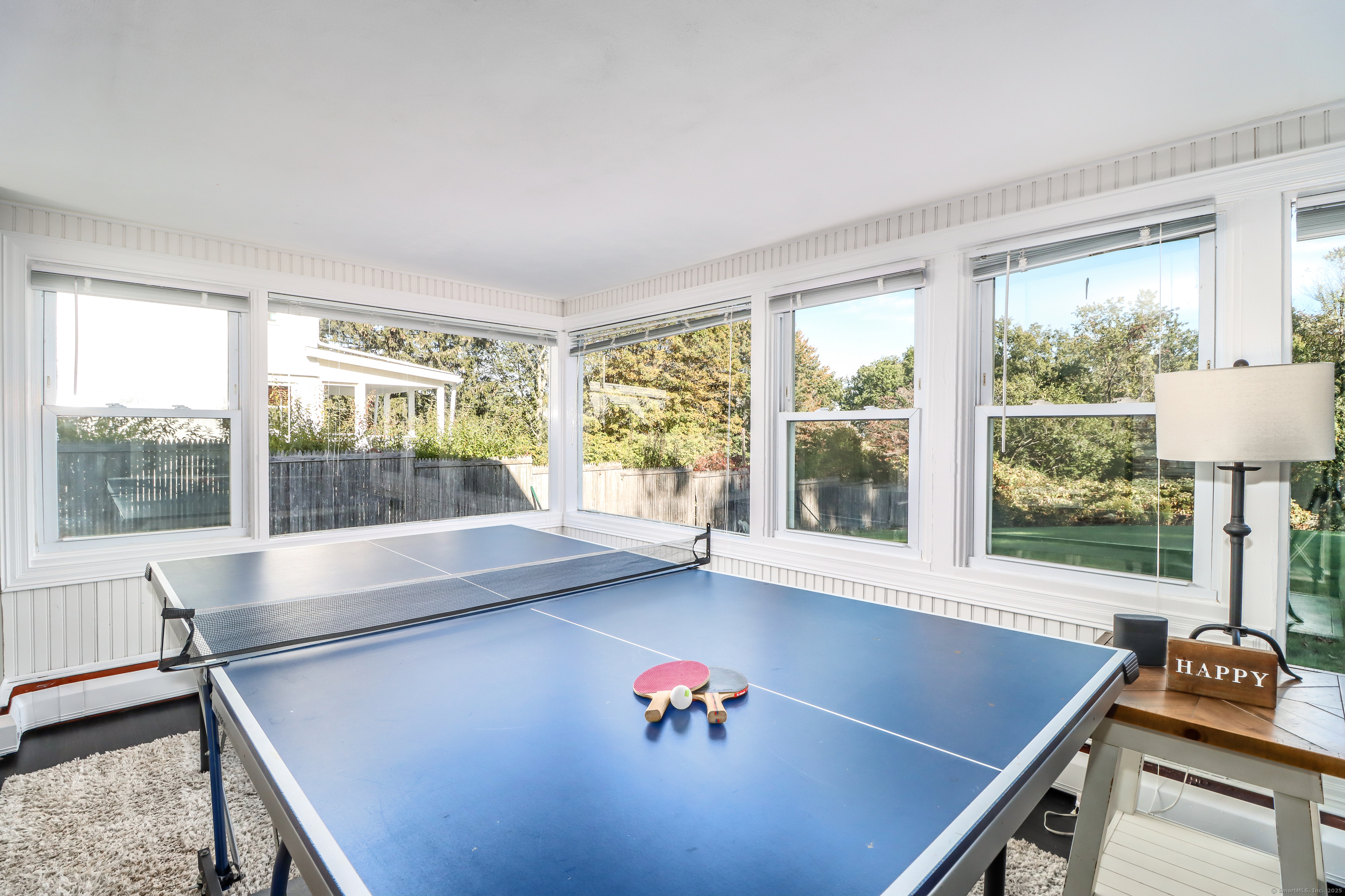 Milford, Connecticut, 06460, United States, 3 Bedrooms Bedrooms, ,2 BathroomsBathrooms,Residential,For Sale,1969052