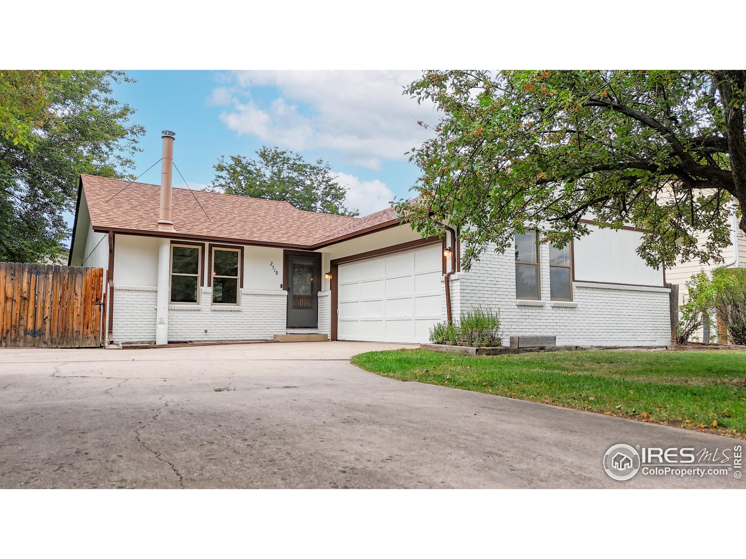 Fort Collins, Colorado, 80521, United States, 3 Bedrooms Bedrooms, ,1 BathroomBathrooms,Residential,For Sale,1948216