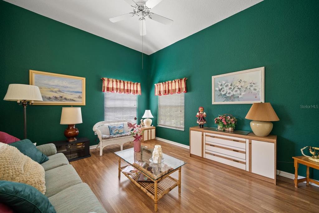 Palm Harbor, Florida, 34683, United States, 2 Bedrooms Bedrooms, ,3 BathroomsBathrooms,Residential,For Sale,1795072