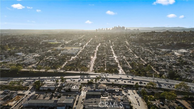 Los Angeles, California, 90022, United States, 5 Bedrooms Bedrooms, ,Residential,For Sale,1979575